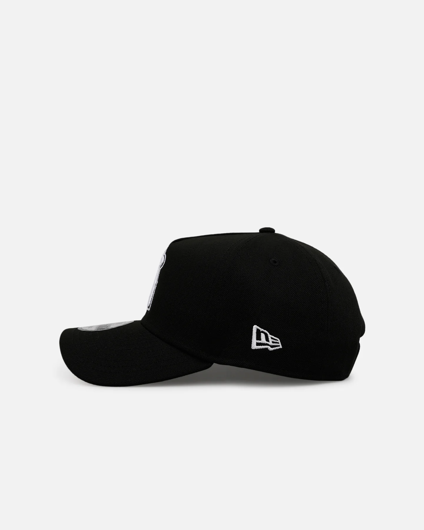 New Era Los Angeles Angels 'Black And White' 9FORTY A-Frame Snapback Black/White - Image 4