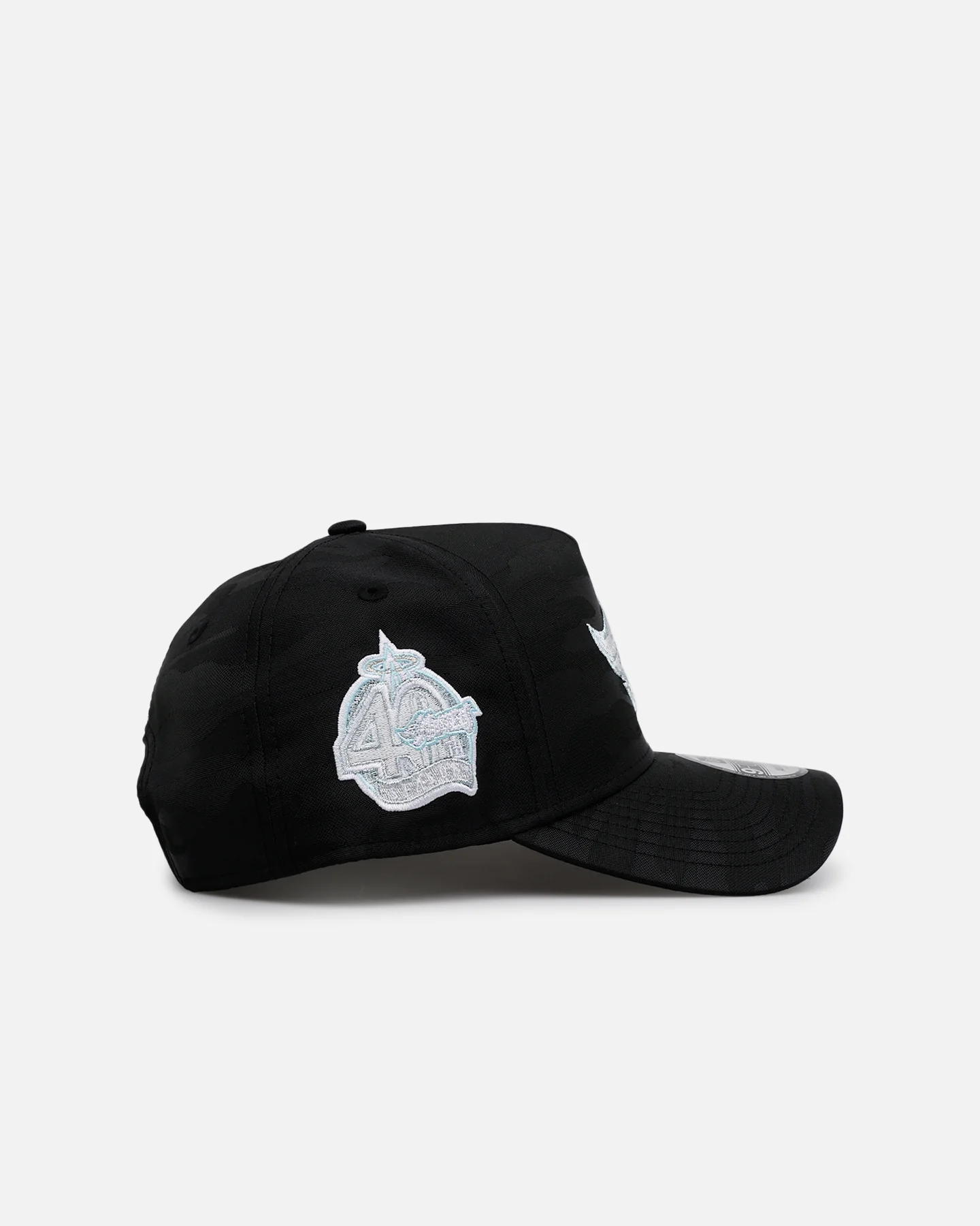 New Era Los Angeles Angels 'Icy Camo' 9FORTY A-Frame Snapback Black/Camo - Image 3