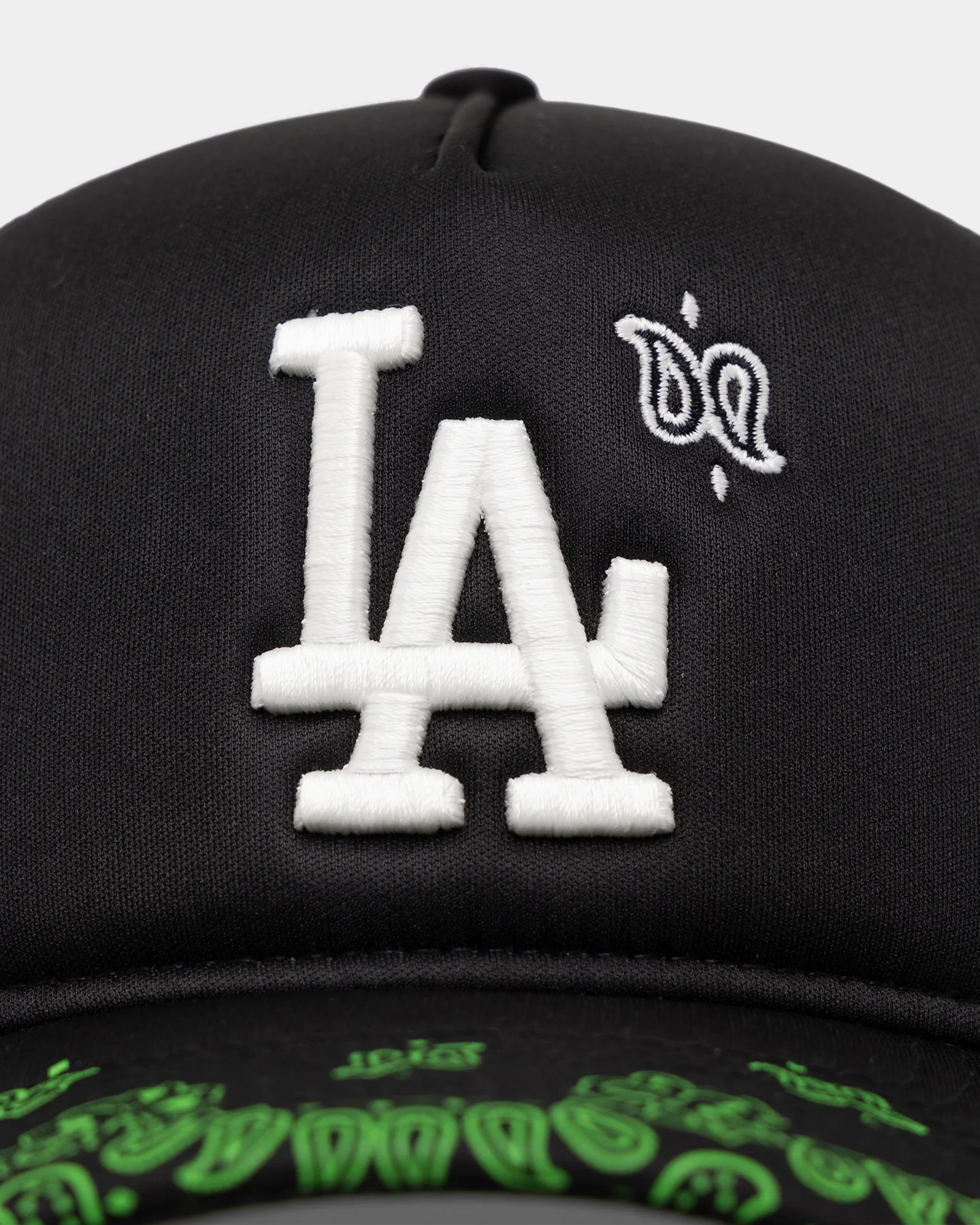 New Era Los Angeles Dodgers 'Glow In The Dark' 9FORTY A-Frame Trucker Snapback Black/Neon Green - Image 6