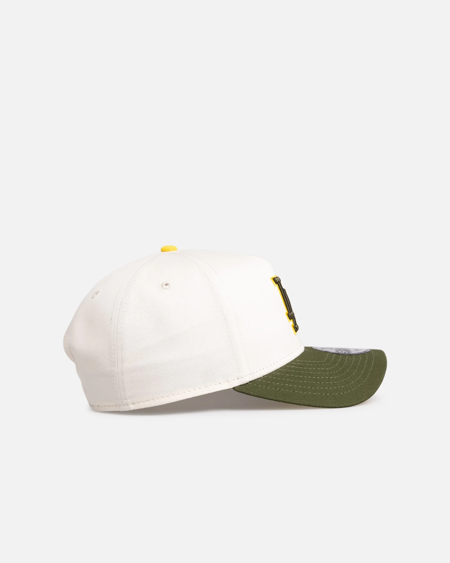 New Era Los Angeles Dodgers 'Chrome Rig' 9FORTY A-Frame Snapback White/Yellow - Image 3