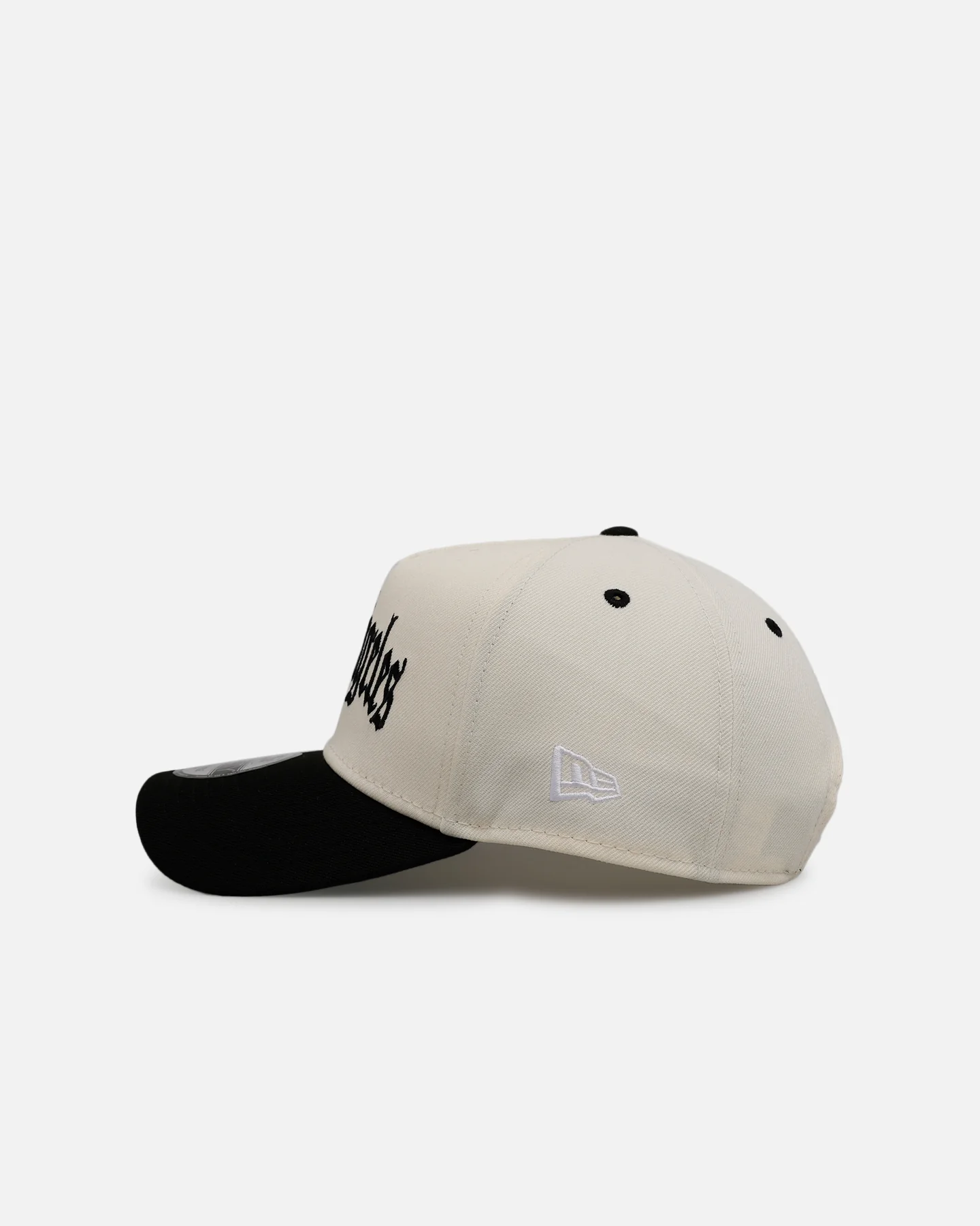 New Era Los Angeles Dodgers 'City Pack' 9FORTY A-Frame Snapback Chrome/Black - Image 4