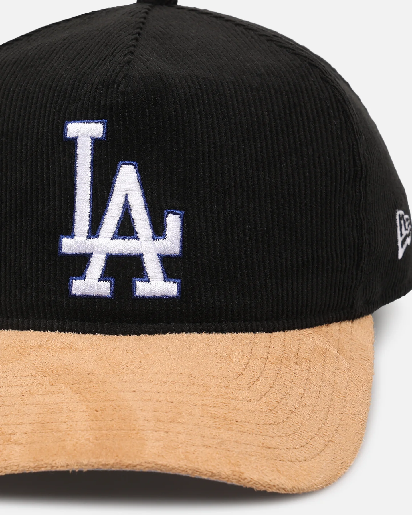 New Era Los Angeles Dodgers 'Corduroy Suede' Pre-Curved Golfer Snapback  Washed Black - Image 2