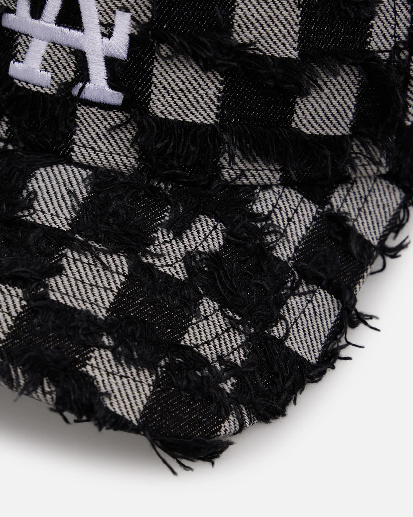 New Era Los Angeles Dodgers 'Frayed Checkerboard' 9FORTY A-Frame Snapback Black/Grey - Image 7