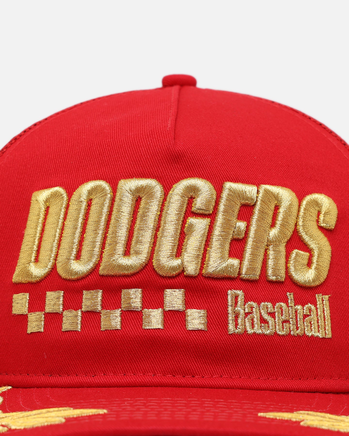 New Era Los Angeles Dodgers 'Podium Collection' Pre-Curved Golfer Trucker Snapback Scarlet/Metallic Gold - Image 6