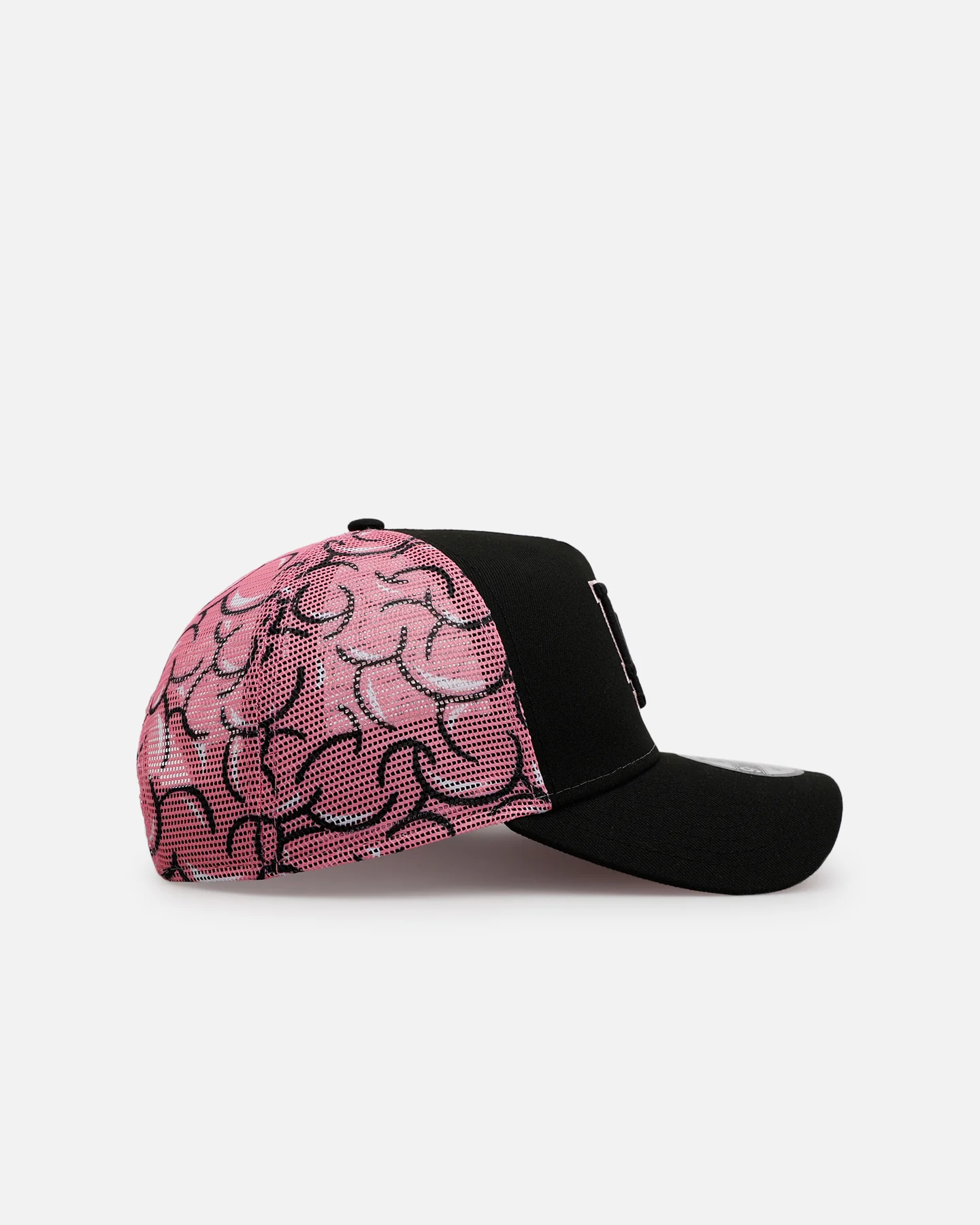 New Era Los Angeles Dodgers 'Thoughtful' 9FORTY A-Frame Trucker Snapback Black/Pink - Image 3