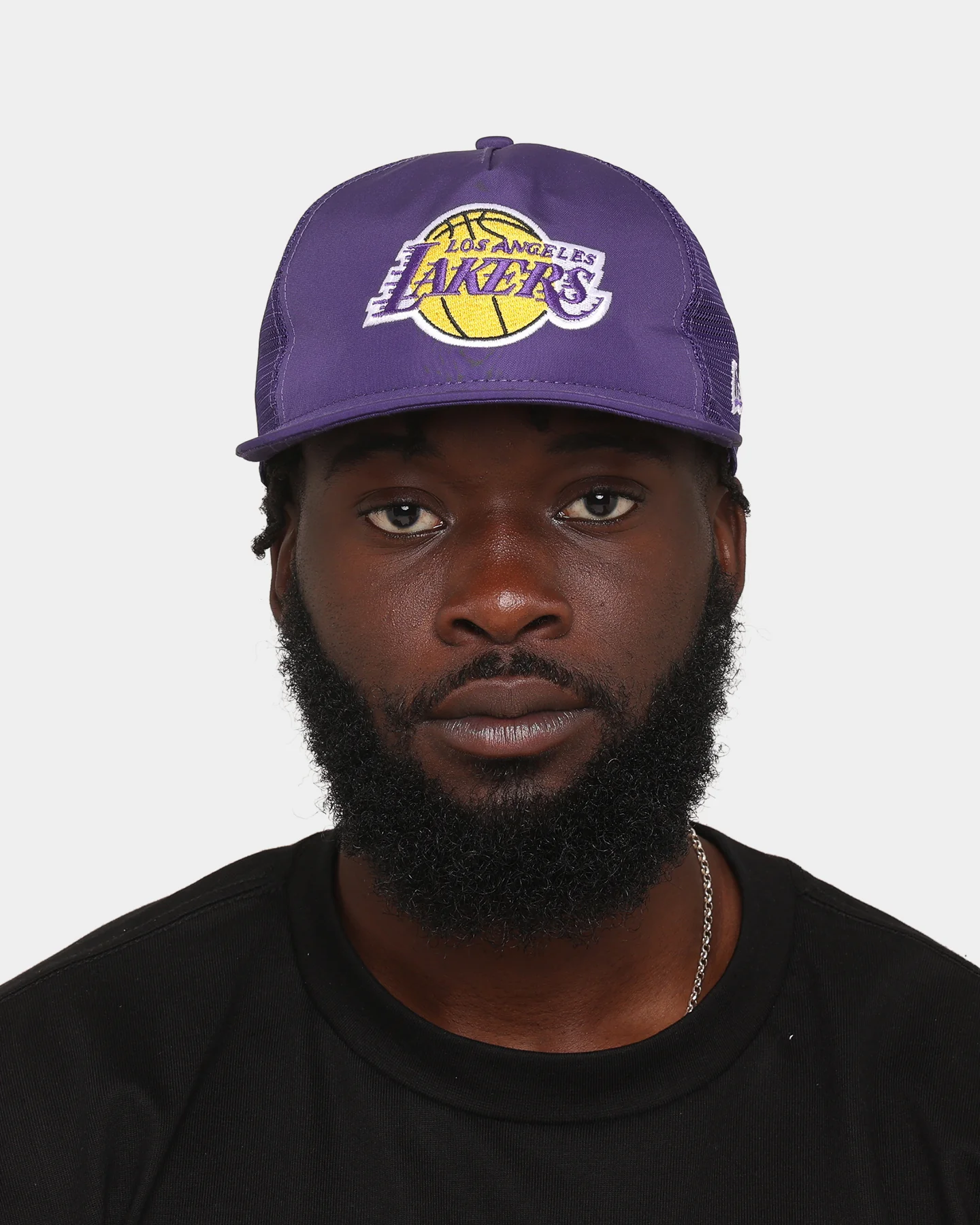 New Era Los Angeles Lakers 'OG Team Colour' Prolight Old Golfer Trucker Snapback OTC - Image 8