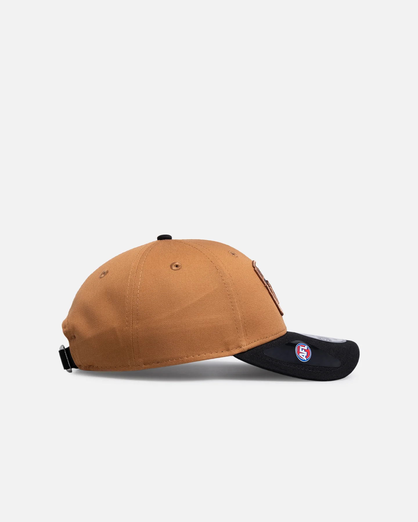 New Era Melbourne Football Club 'AFL 2026' 9FORTY Strapback Med Beige - Image 3