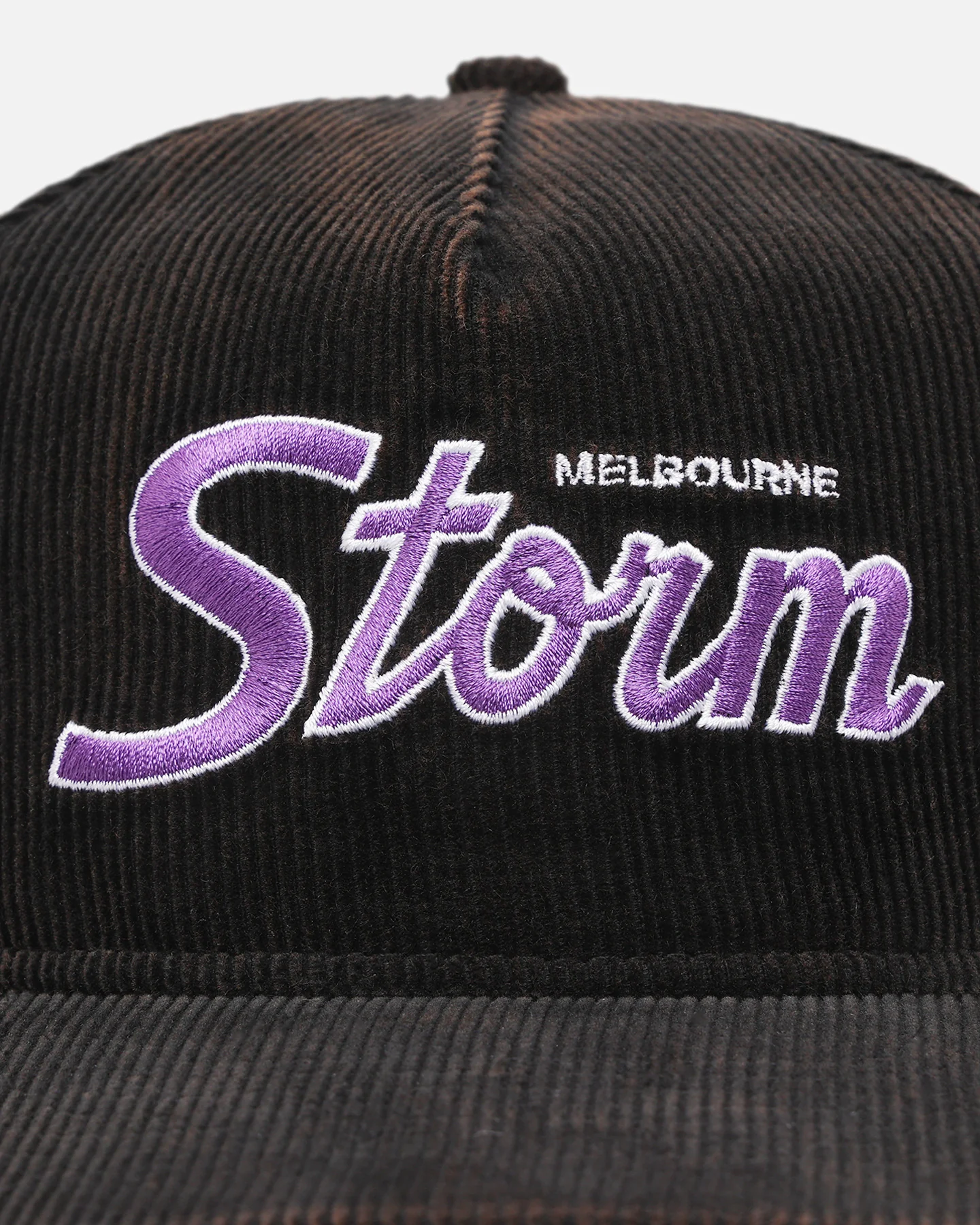 New Era Melbourne Storm 'NRL Golfer Washed Black' Pre-Curved Corduroy Golfer Snapback Washed Black - Image 5