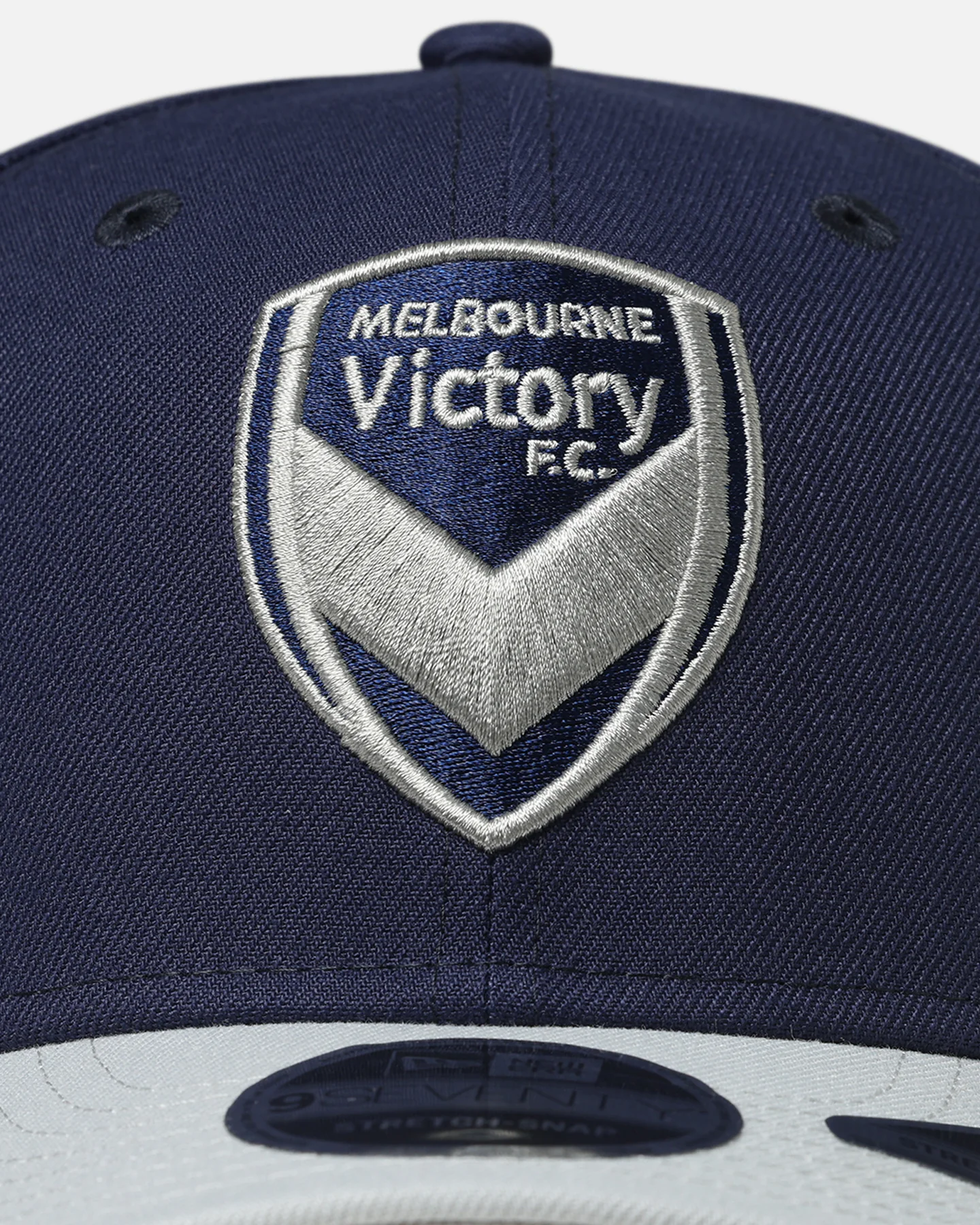 New Era Melbourne Victory 'A-League Season Kick Off' 9SEVENTY Stretch Snapback Navy - Image 5