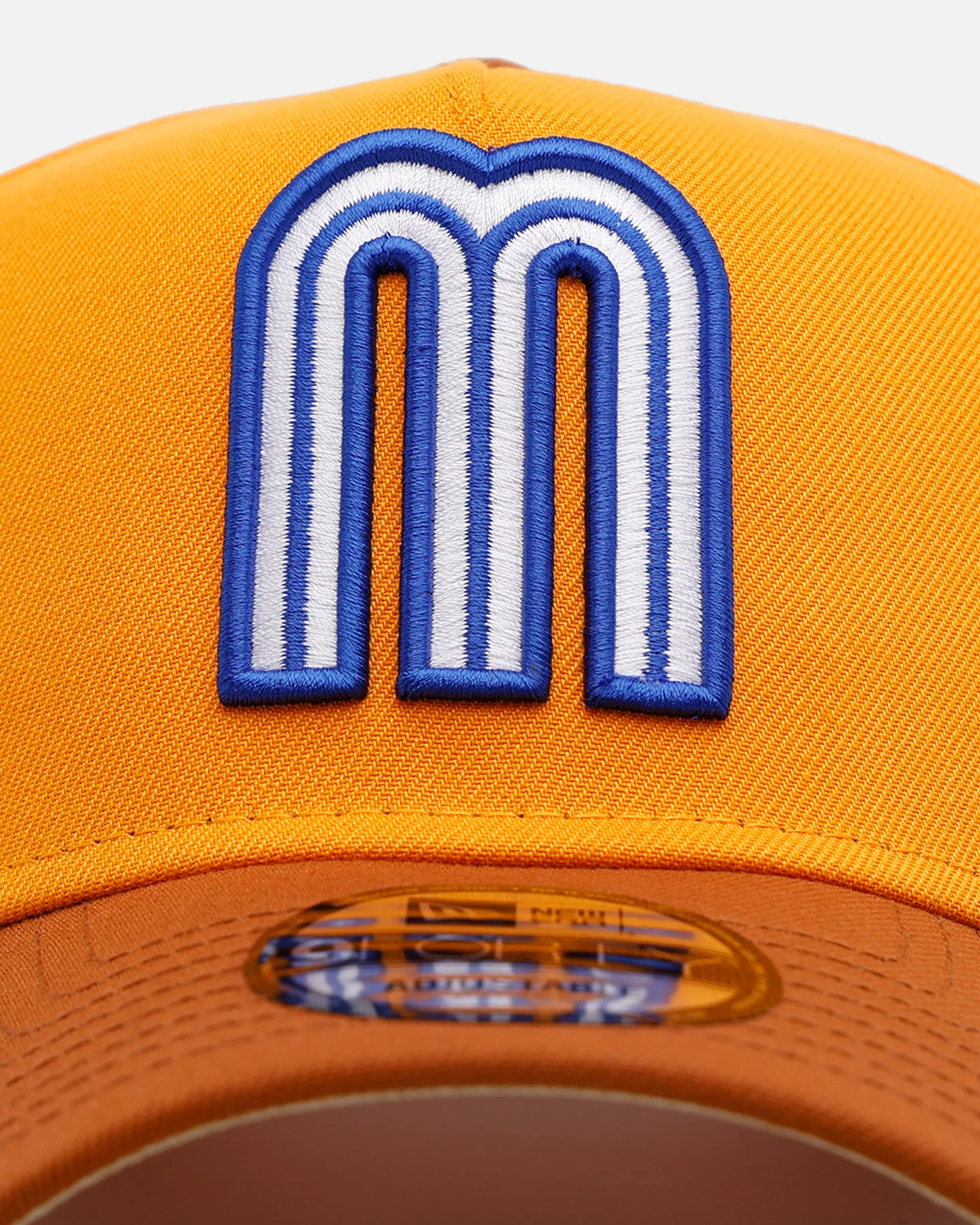 New Era Mexico National Baseball Team 'Beer' 9FORTY A-Frame Snapback Gold/Brown - Image 5