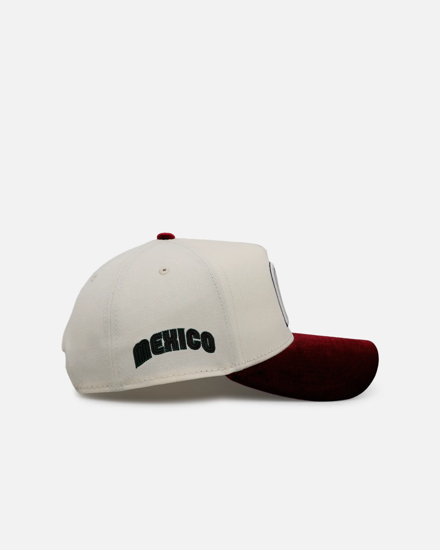 New Era Mexico National Baseball Team 'Velvet Roses' 9FORTY A-Frame Snapback Chrome - Image 4