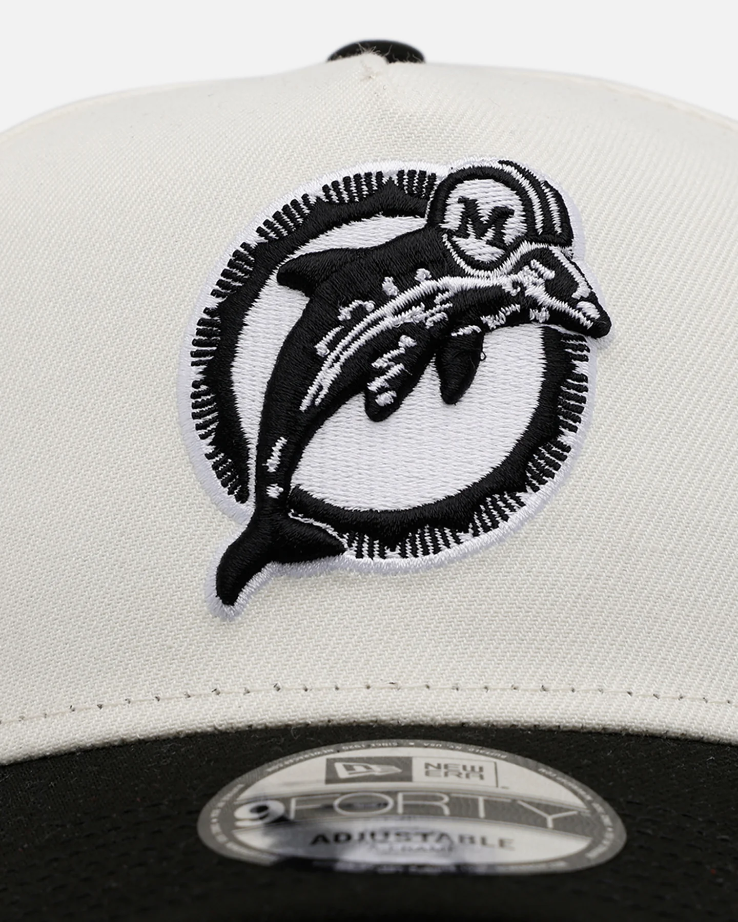 New Era Miami Dolphins 'Chrome Black' 9FORTY A-Frame Snapback Chrome/Black - Image 5