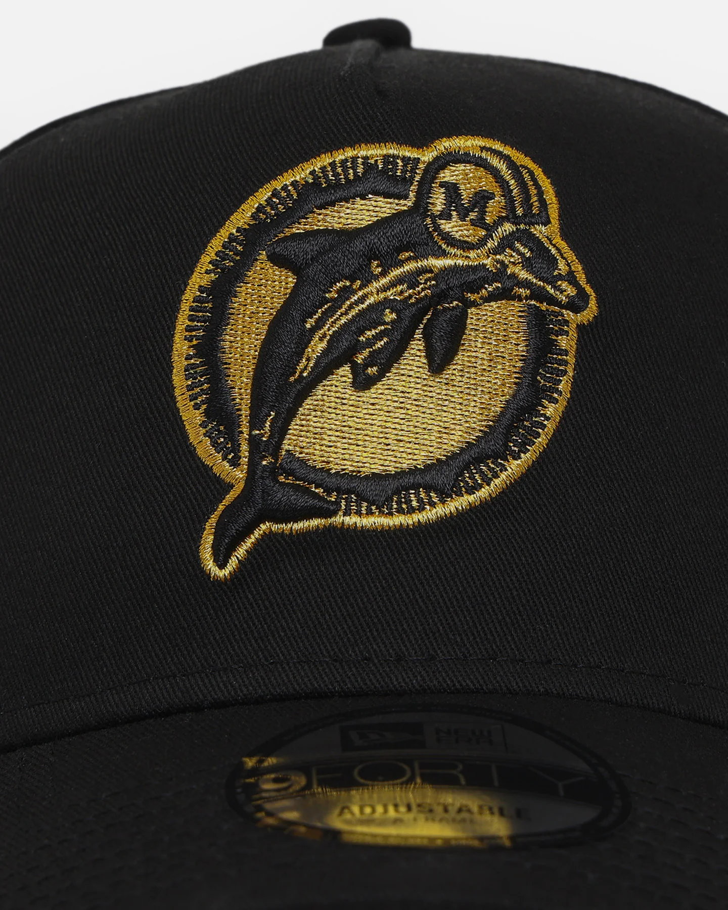 New Era Miami Dolphins 'NFL Black & Gold Embroidery' 9FORTY A-Frame Snapback Black/Gold - Image 5