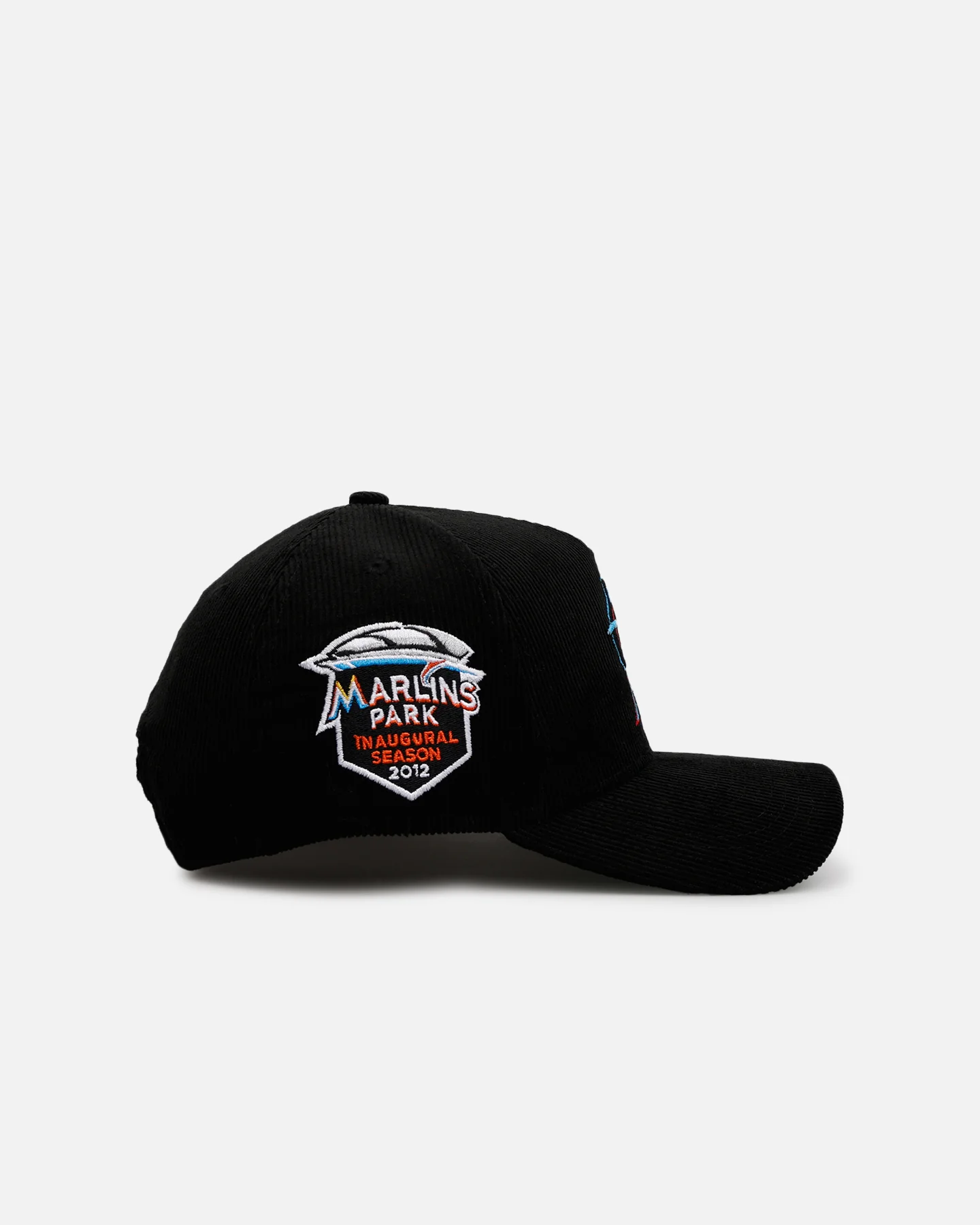 New Era Miami Marlins 'Black Cord' 9FORTY A-Frame Corduroy Snapback Black - Image 4