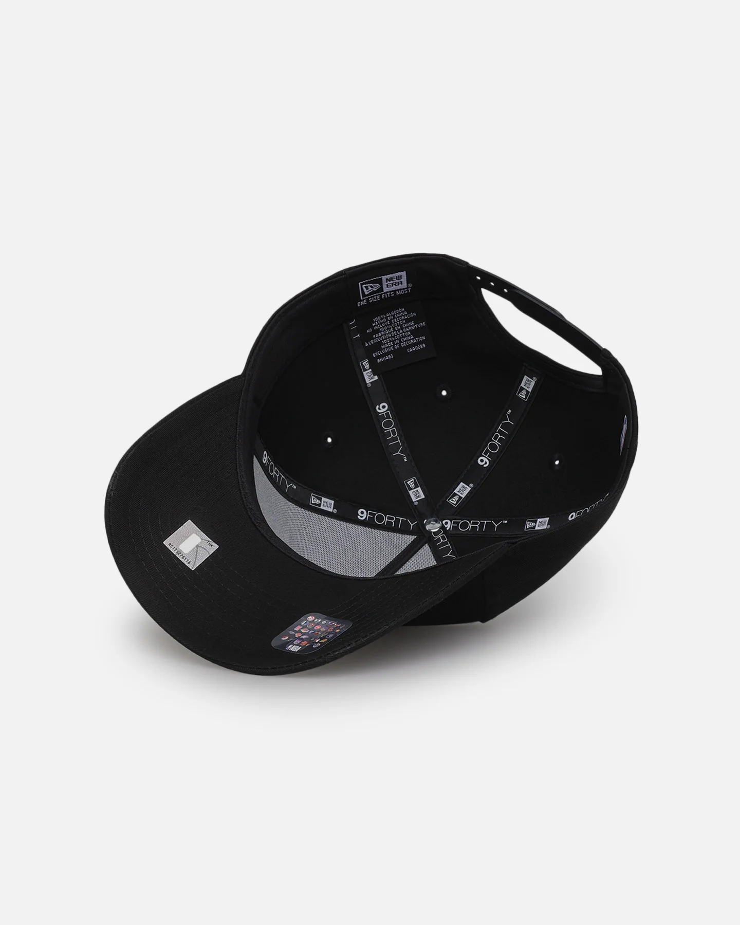 New Era Minnesota Timberwolves 'NBA Black & Gold Embroidery' 9FORTY A-Frame Snapback Black/Gold - Image 6