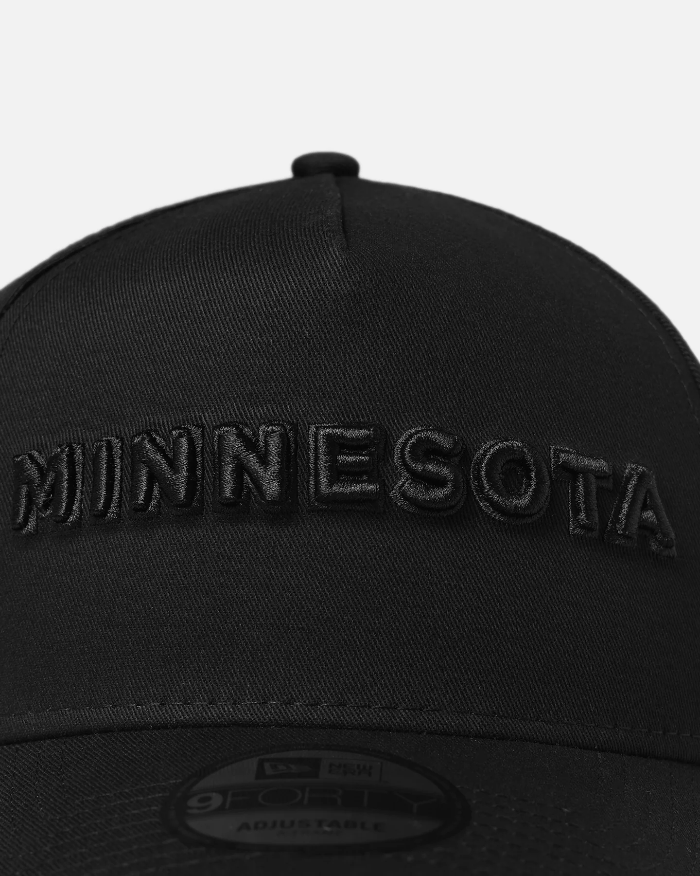 New Era Minnesota Timberwolves 'NBA Black On Black' 9FORTY A-Frame Snapback Black - Image 5