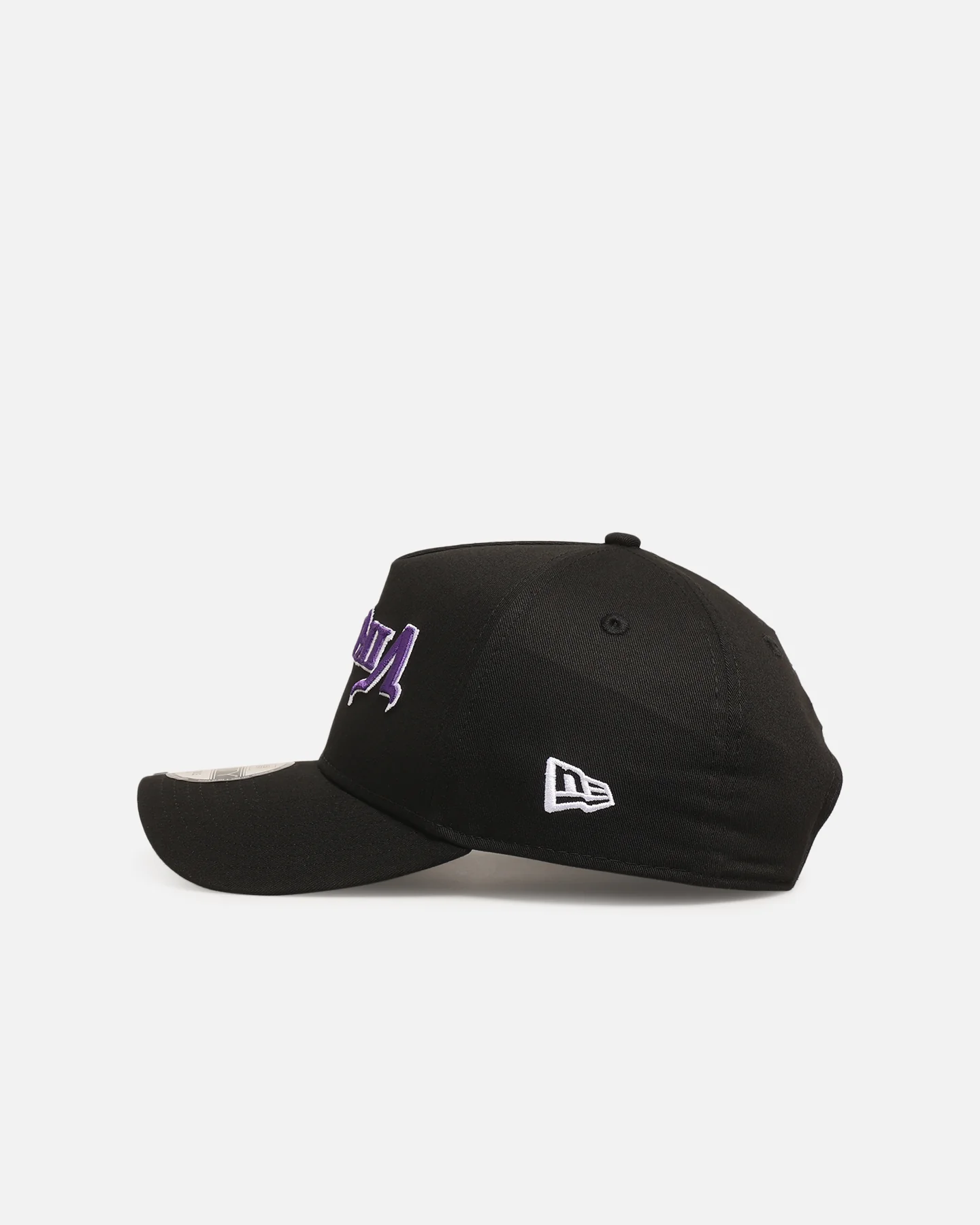 New Era Minnesota Vikings 'Upside Down Logo' 9FORTY A-Frame Snapback Black - Image 4