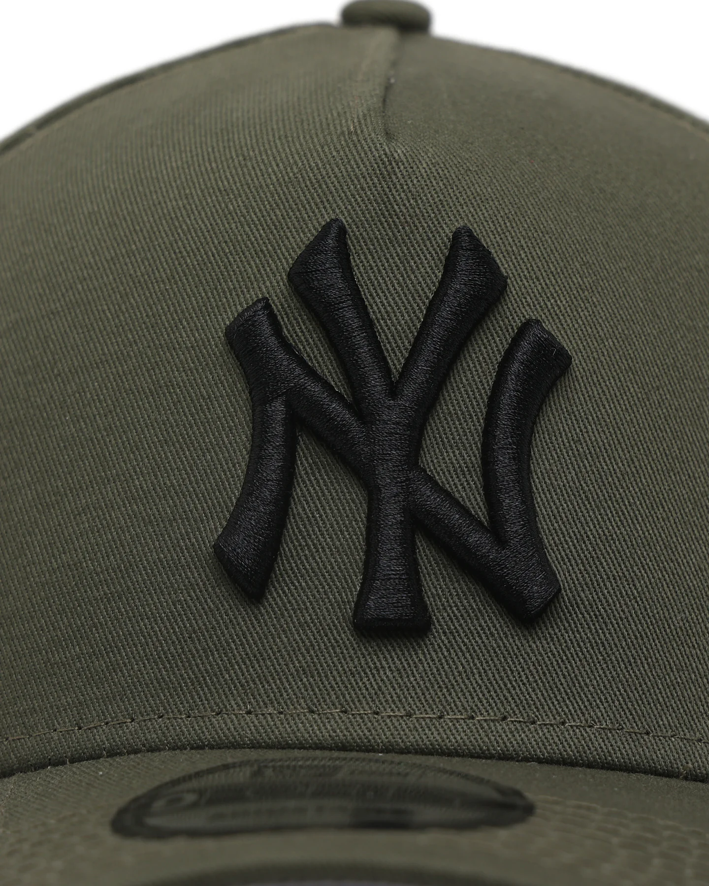 New Era New York Yankees 9FORTY A-FrameSnapback Olive - Image 5