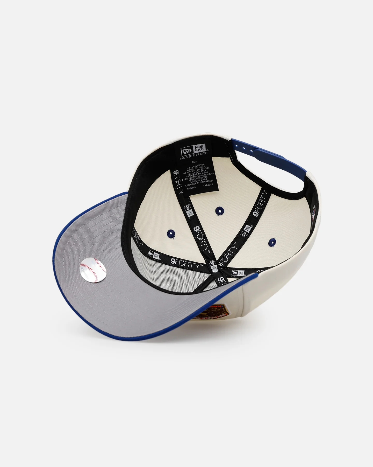 New Era New York Mets 'World Series Logo' 9FORTY A-Frame Snapback Chrome - Image 6