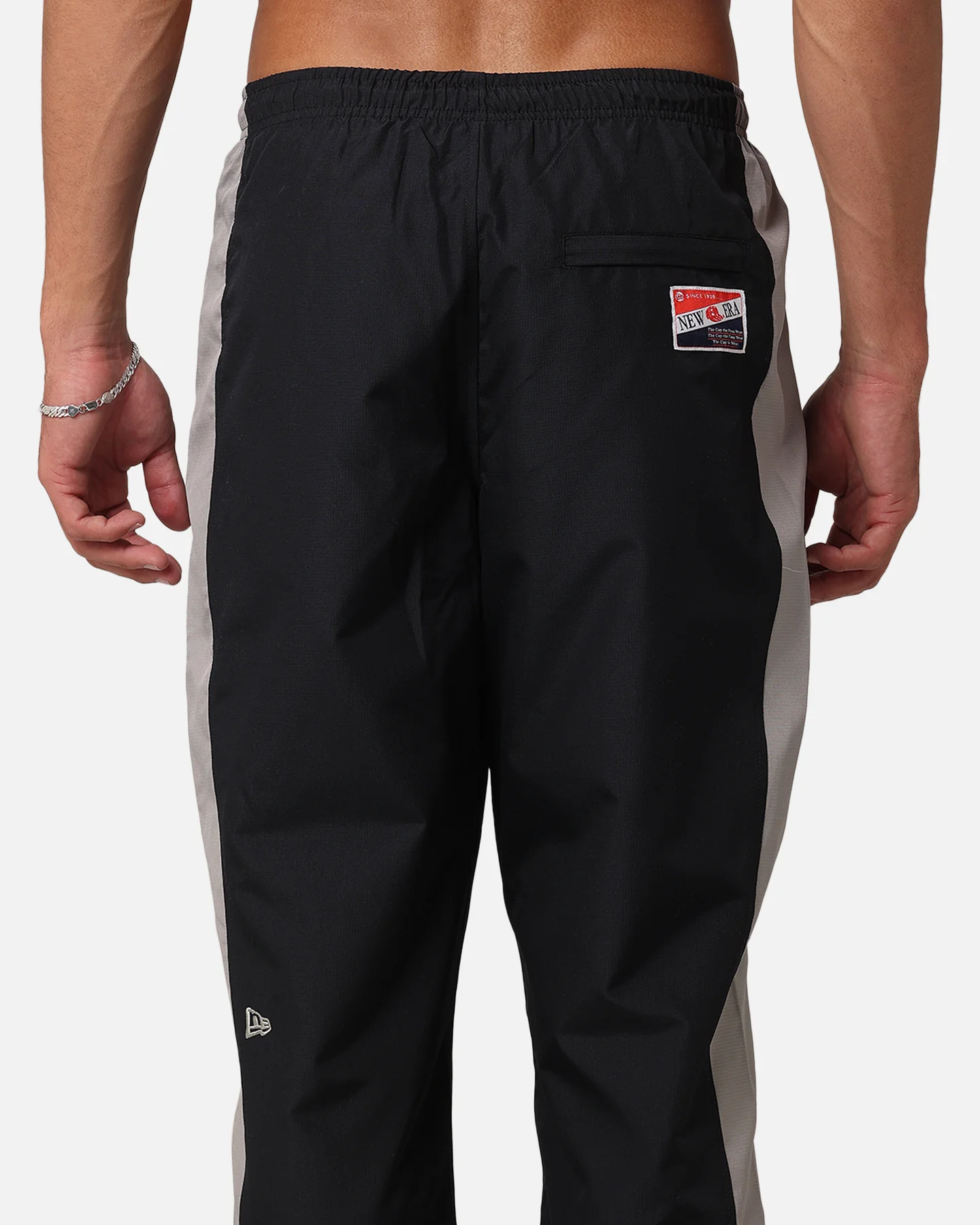 New Era New York Yankees 1675 Trackpant Dark Blue - Image 8