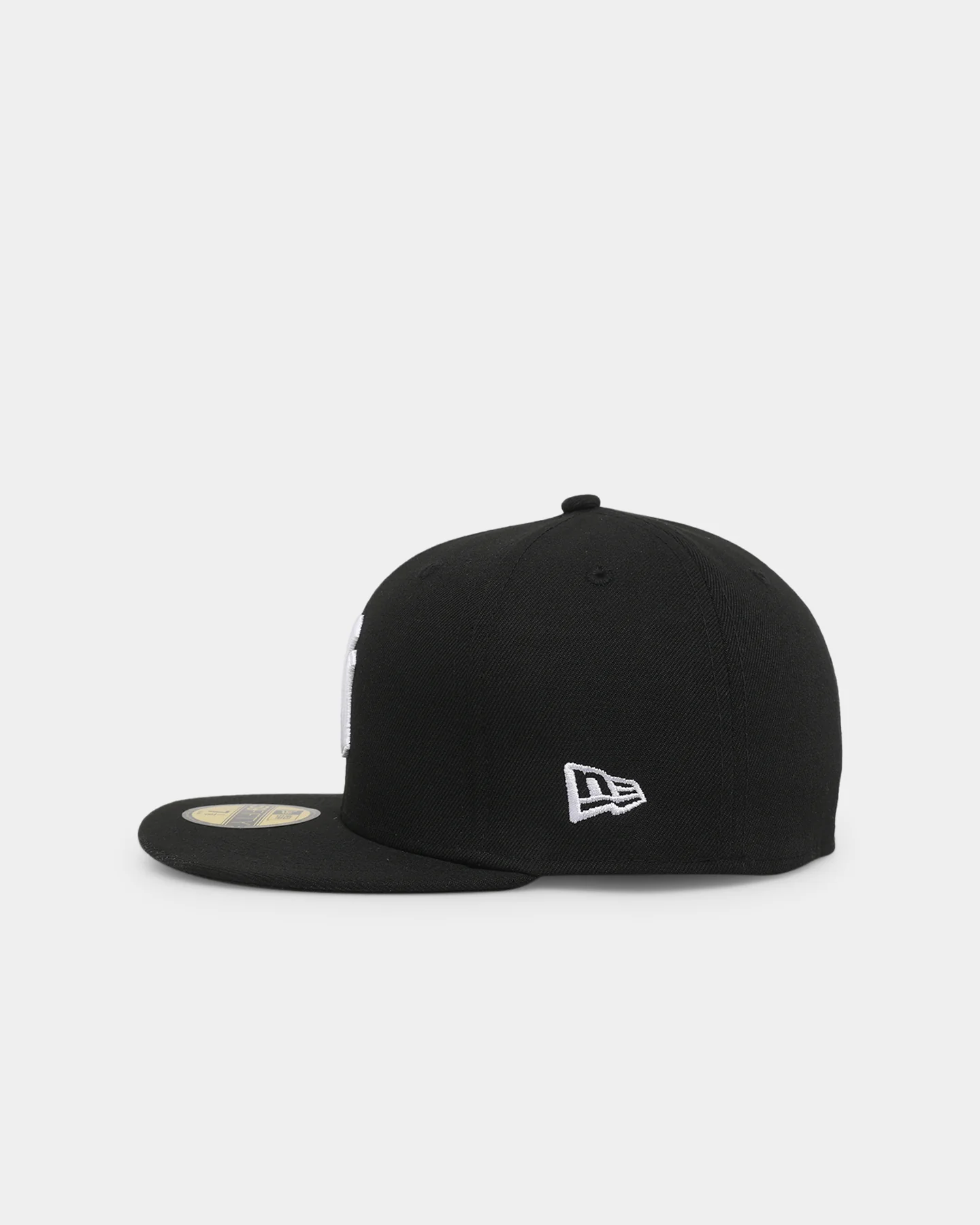 New Era New York Yankees 59FIFTY Fitted Black/White - Image 4