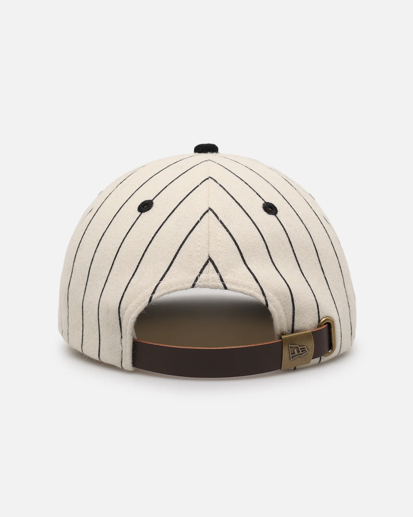 New Era New York Yankees 9FIFTY Retro Crown Strapback Off White/Black - Image 3