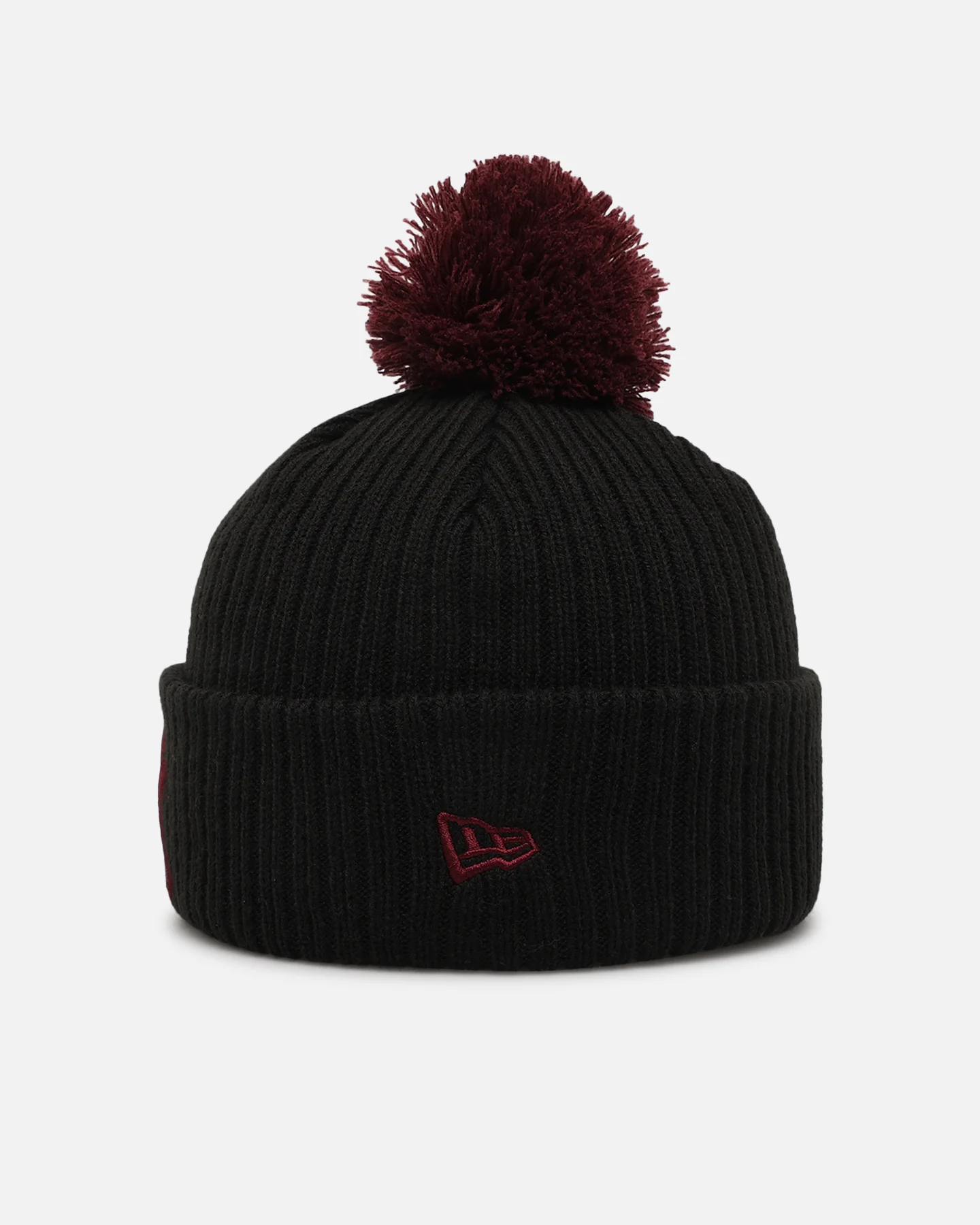 New Era New York Yankees Beanie Black - Image 2
