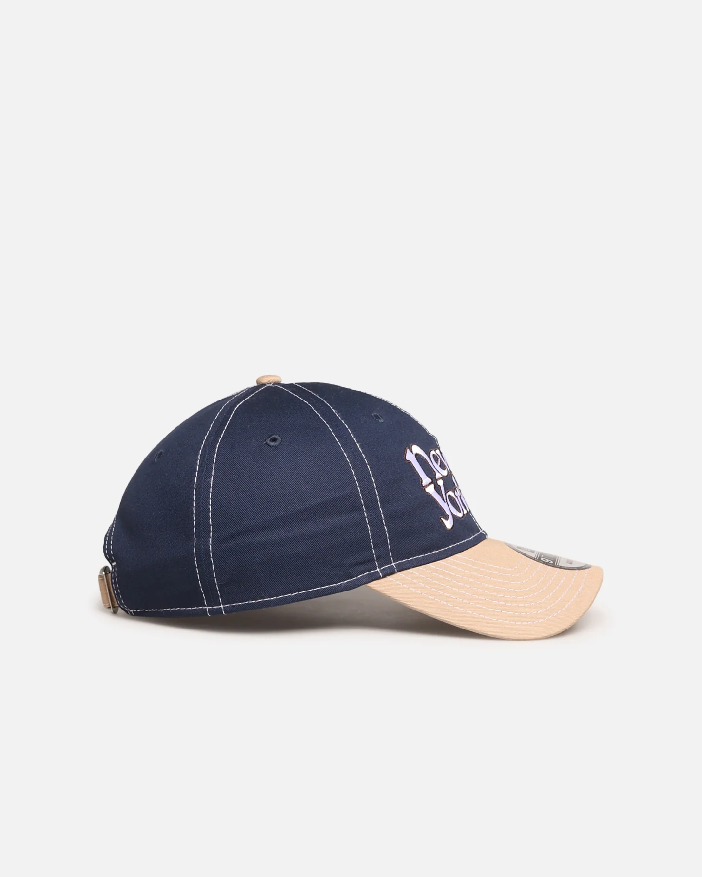 New Era New York Yankees ' Big Apple' 9TWENTY Strapback Blue/Tan - Image 4