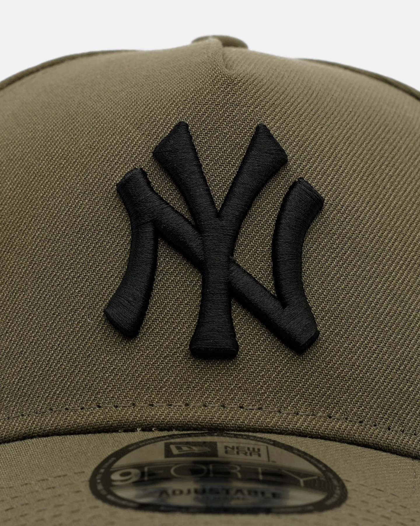 New Era New York Yankees 'Easy Olive' 9FORTY A-Frame Snapback Olive - Image 5