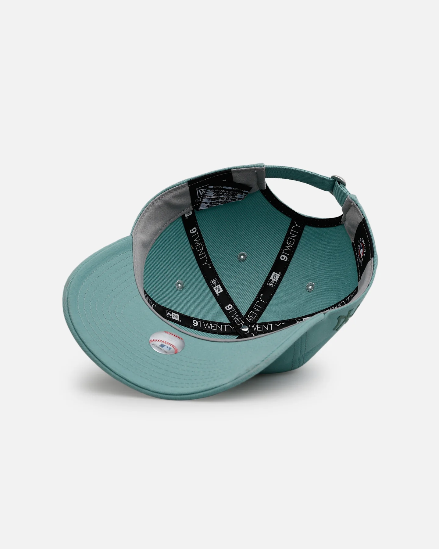 New Era New York Yankees 'Location' 9TWENTY Strapback Light Green - Image 6