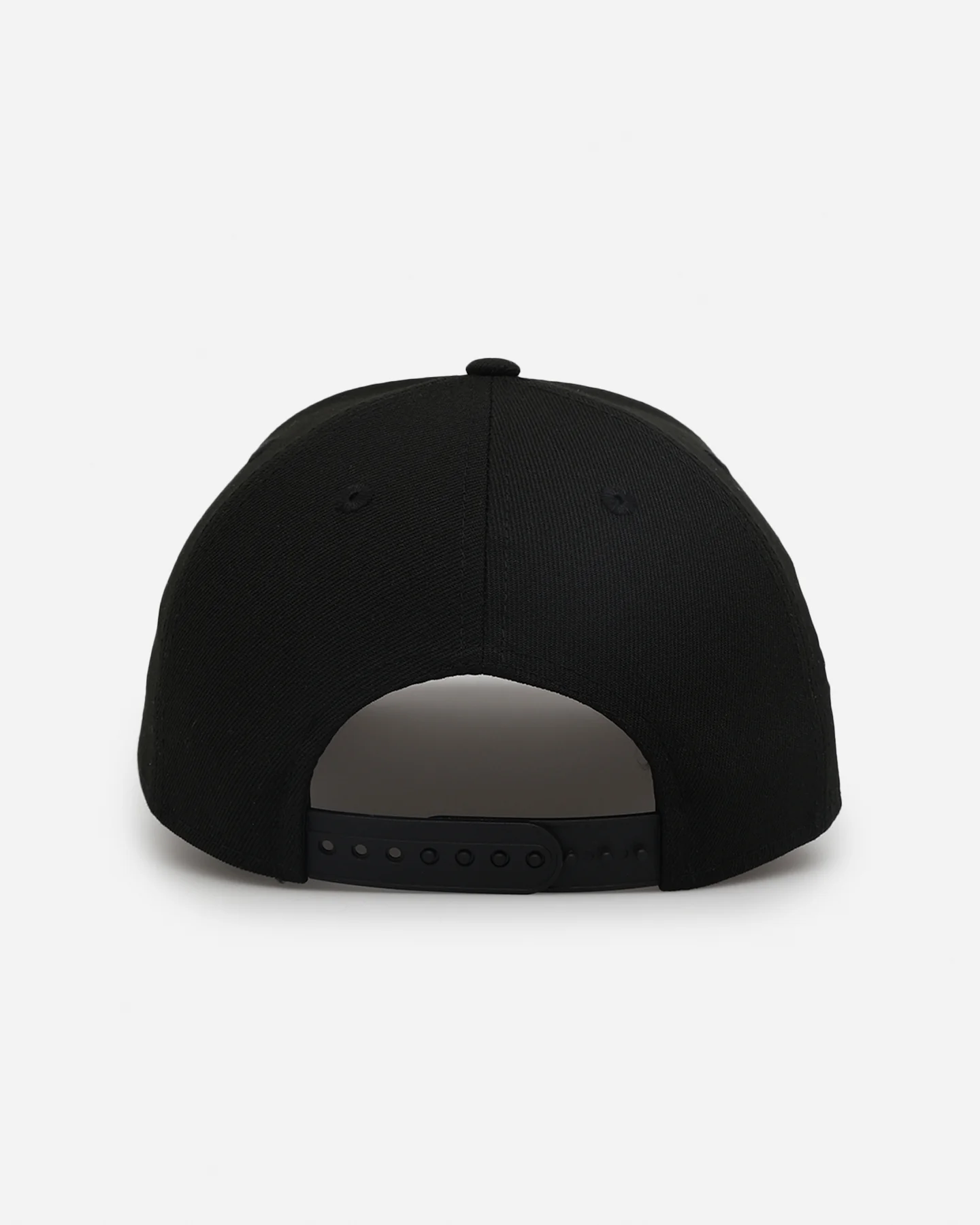 New Era New York Yankees 'Metallic Wordmark' 9FORTY A-Frame Snapback Black - Image 2