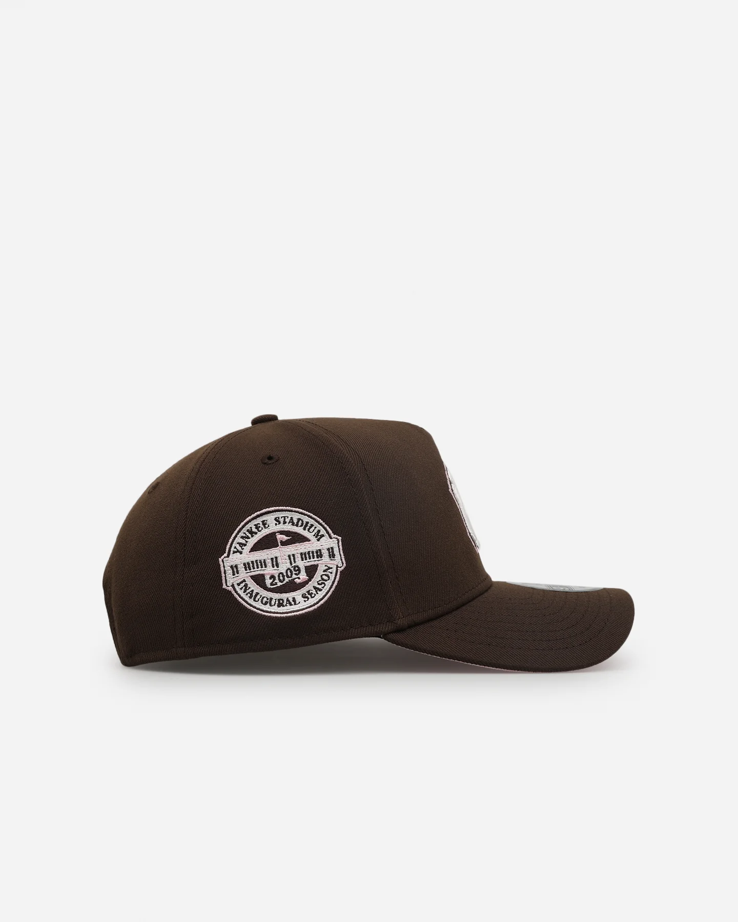 New Era New York Yankees 'Neapolitan 2.0' 9FORTY A-Frame Snapback Brown - Image 3