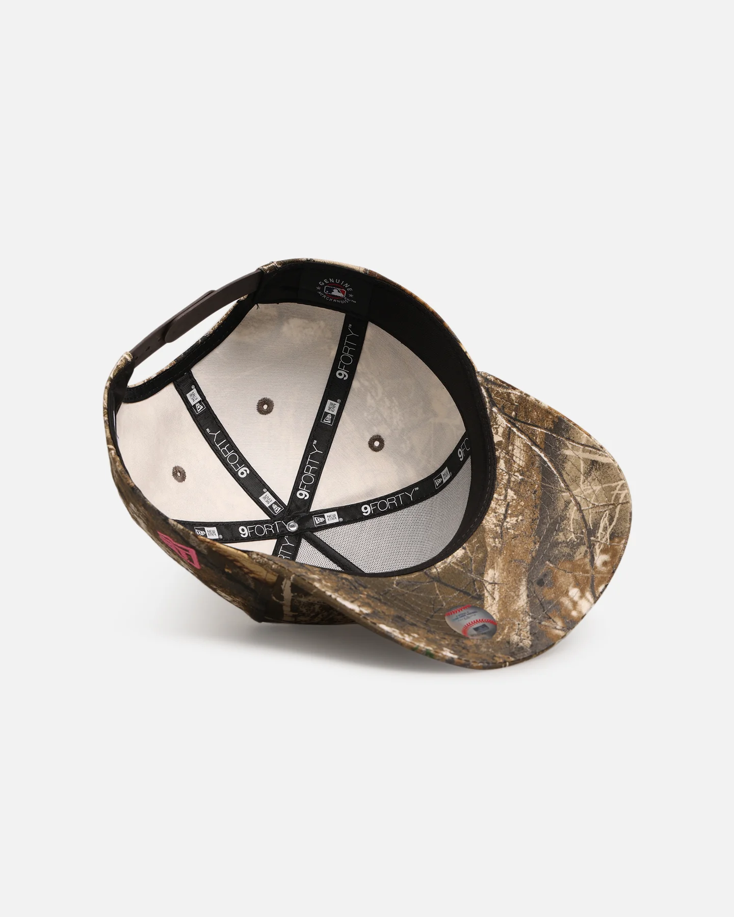 New Era New York Yankees 'Realtree Pink' 9FORTY A-Frame Snapback Real Tree/Pink - Image 6