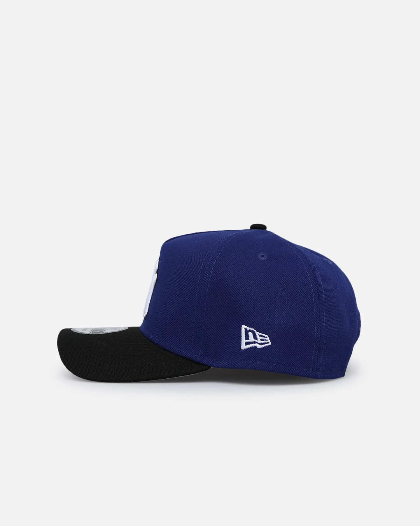 New Era New York Yankees 'Royal Reign' 9FORTY A-Frame Snapback Dark Royal/Black - Image 4