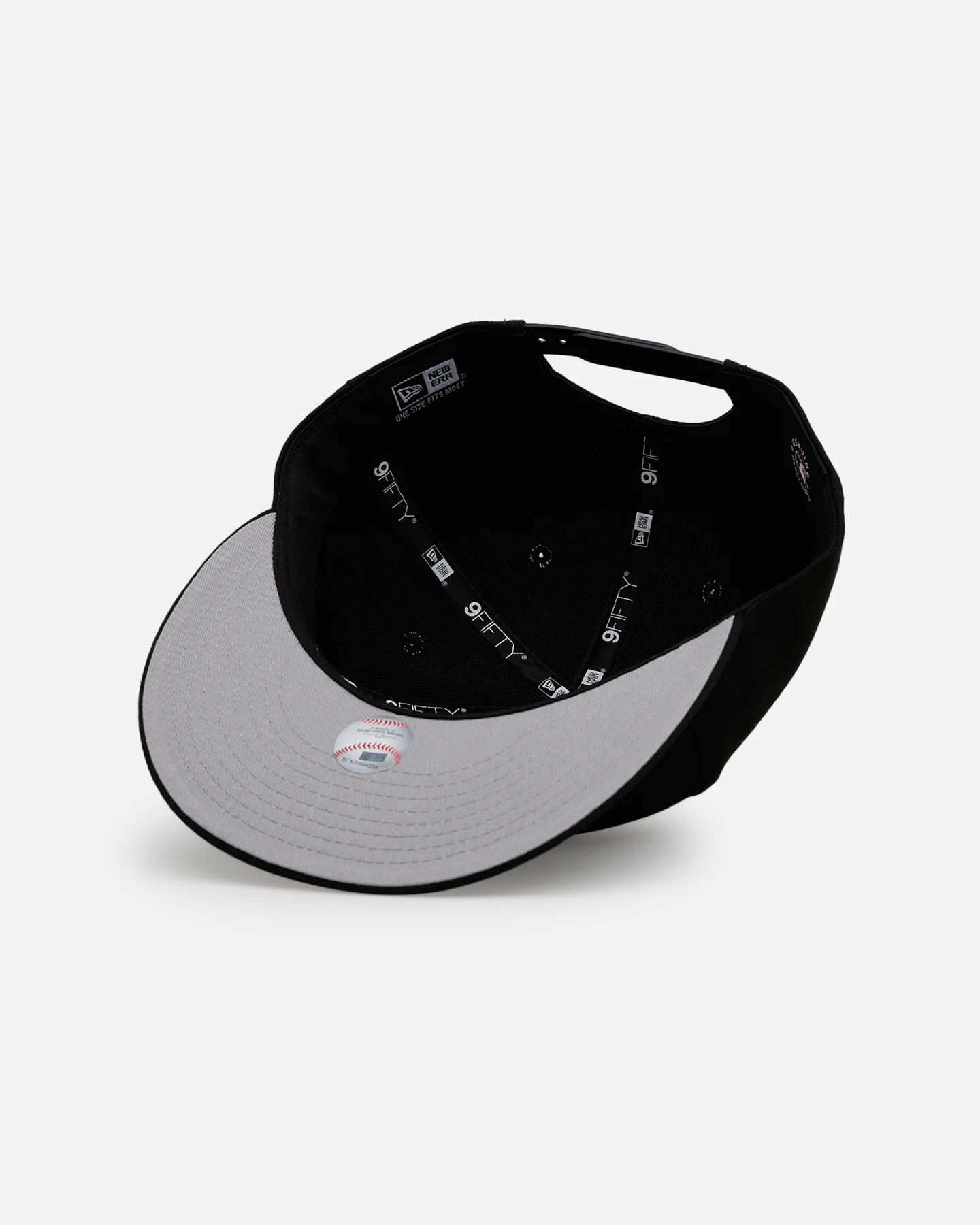 New Era New York Yankees 'Script' 9FIFTY Snapback Black - Image 6