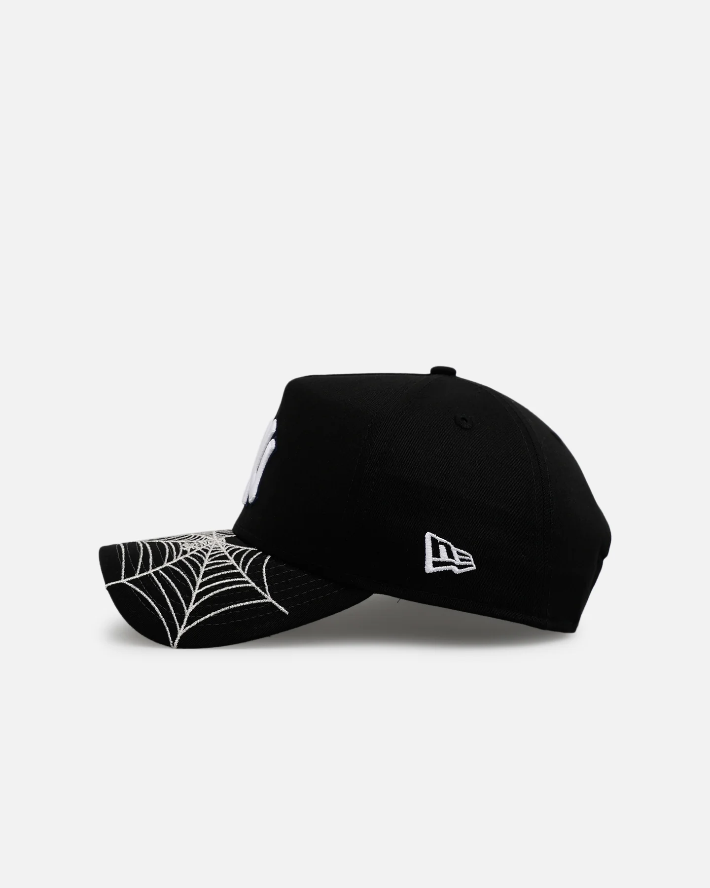 New Era New York Yankees 'Spider Web Visor' 9FORTY A-Frame Snapback Black - Image 5
