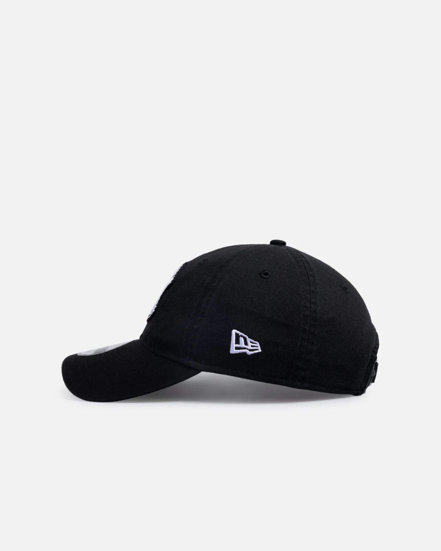New Era New York Yankees 'Studs' 9TWENTY Strapback Black - Image 4