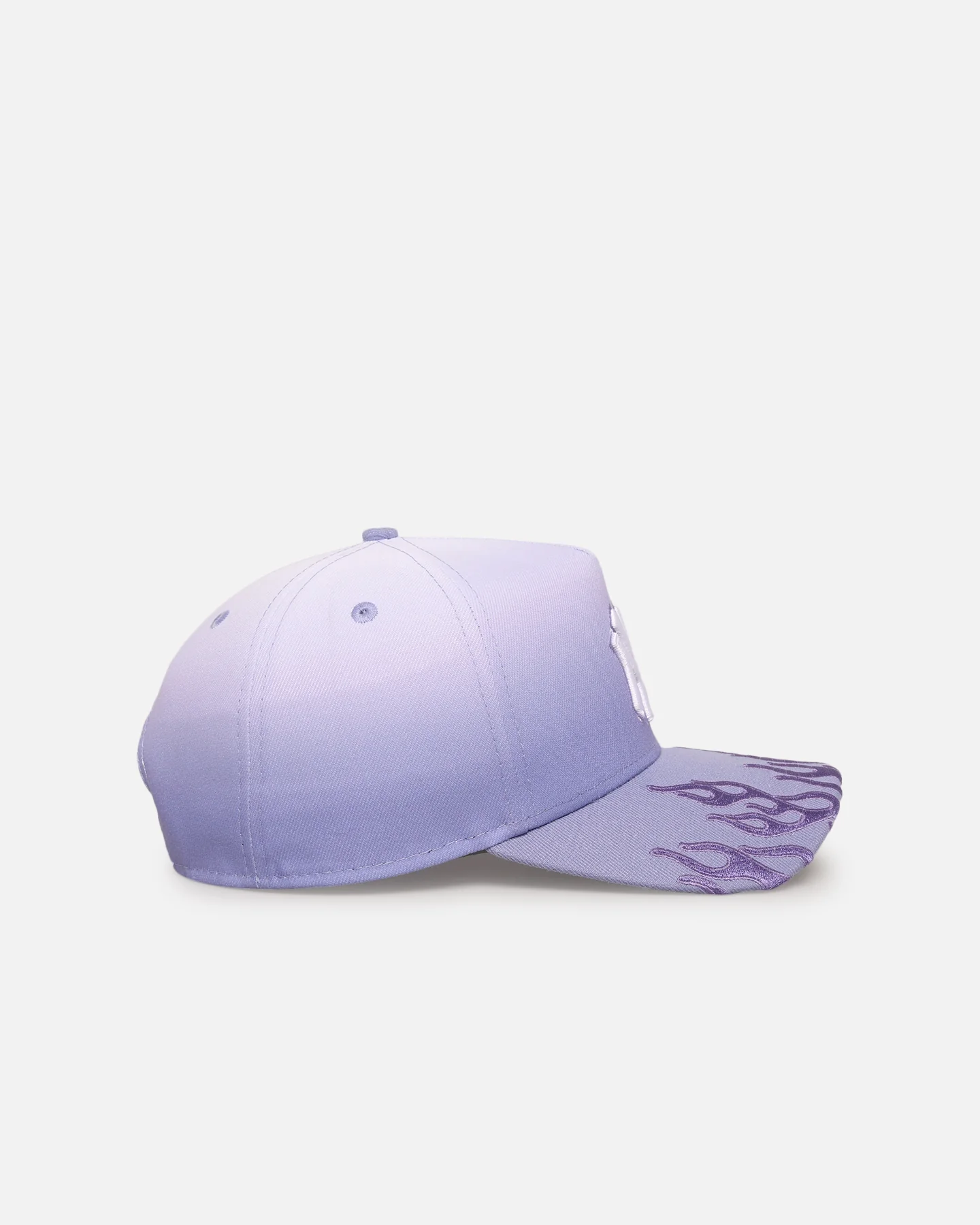 New Era New York Yankees 'Sundyed Flames' 9FORTY A-Frame Snapback Lavender - Image 3
