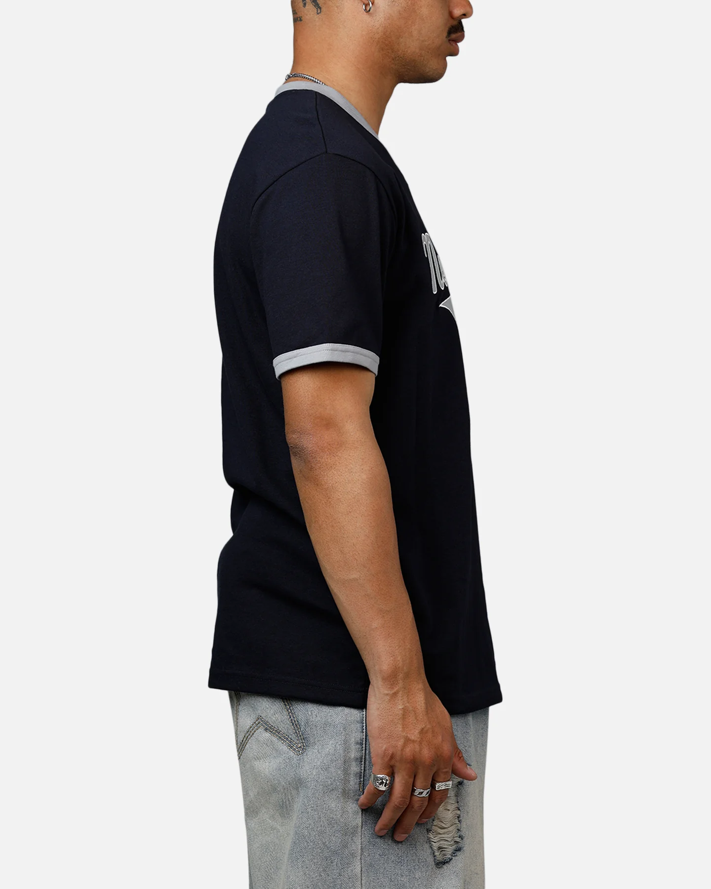 New Era New York Yankees Throwback V-Neck T-Shirt Royal Navy - Image 4