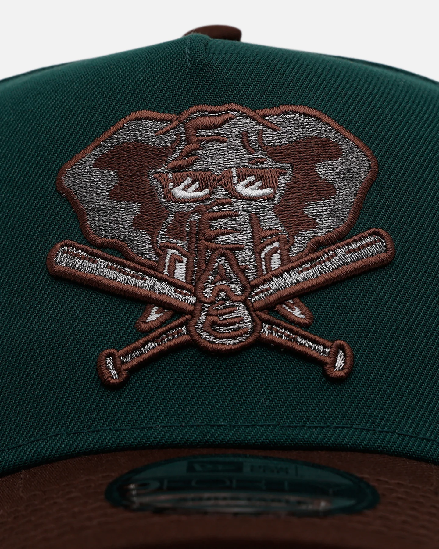 New Era Oakland Athletics 'Rainforest' 9FORTY A-Frame Snapback Green/Brown - Image 5
