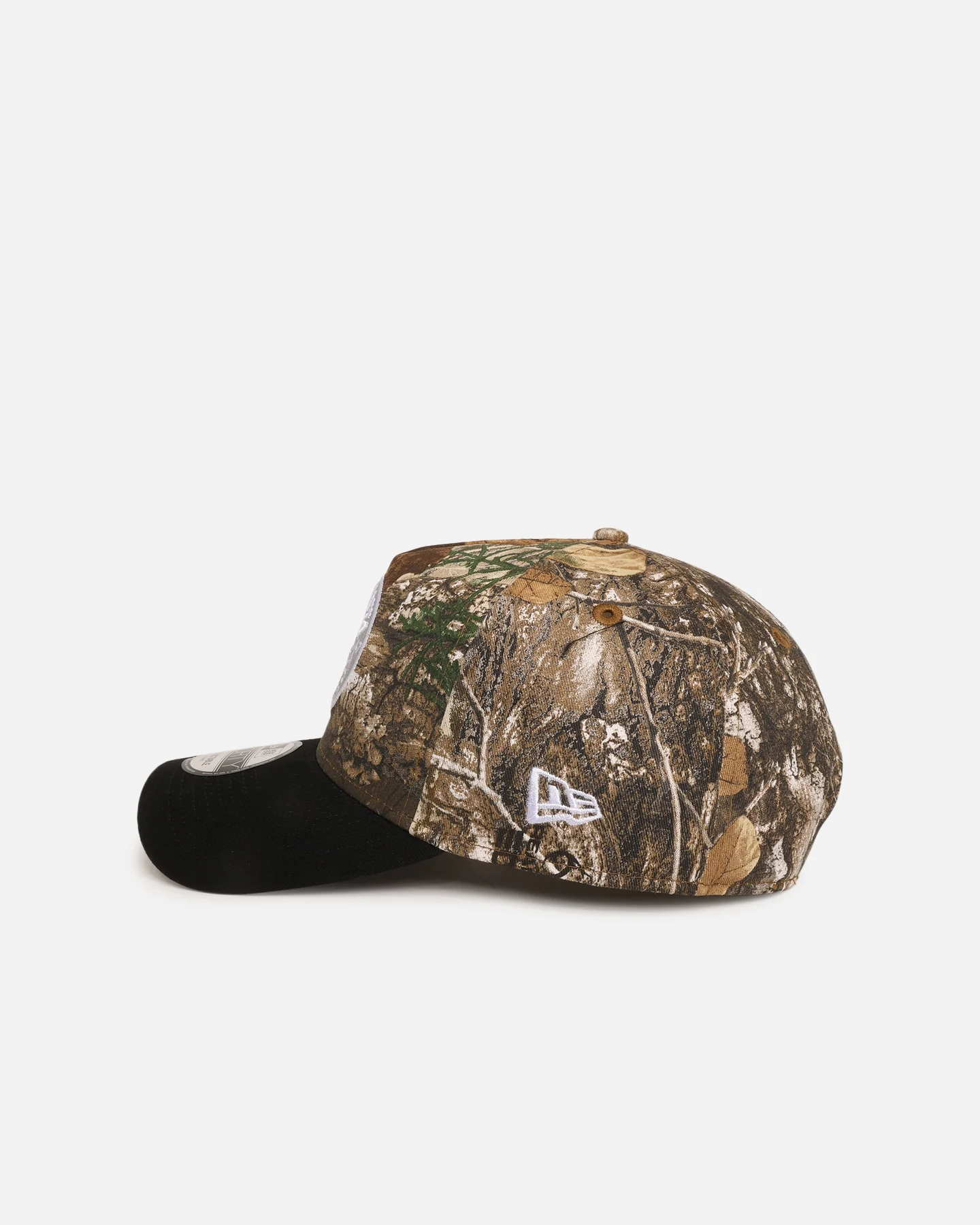 New Era Parramatta Eels 'NRL Real Tree' 9FORTY A-Frame Snapback Real Tree Camo - Image 4