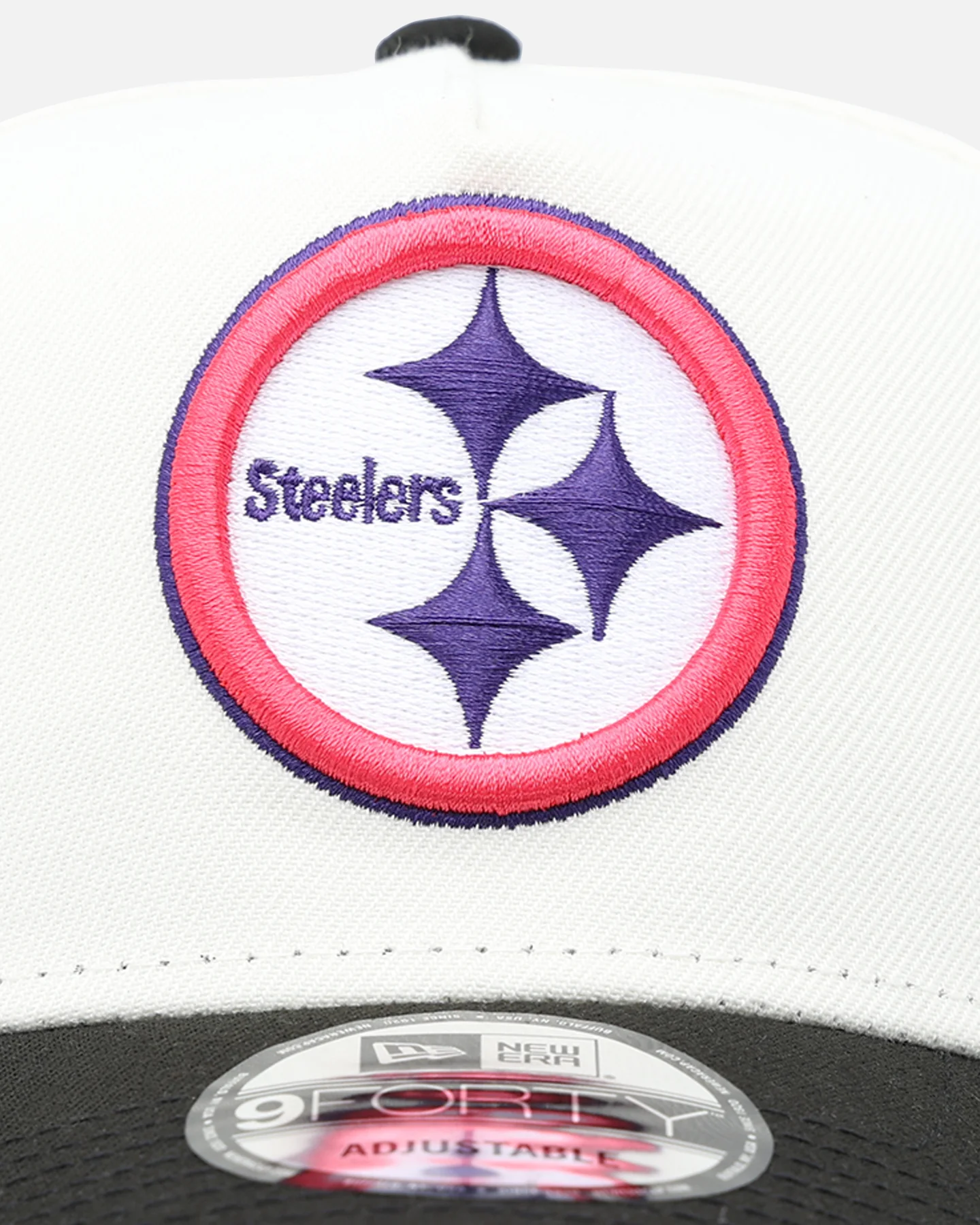 New Era Pittsburgh Steelers 'Neon Nights' 9FORTY Snapback Chrome/Black - Image 5