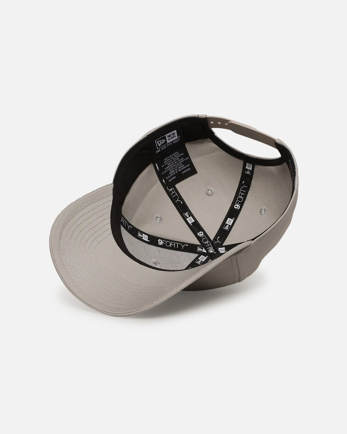New Era Red Bull Racing Essential 9FORTY A-Frame Snapback Grey - Image 6