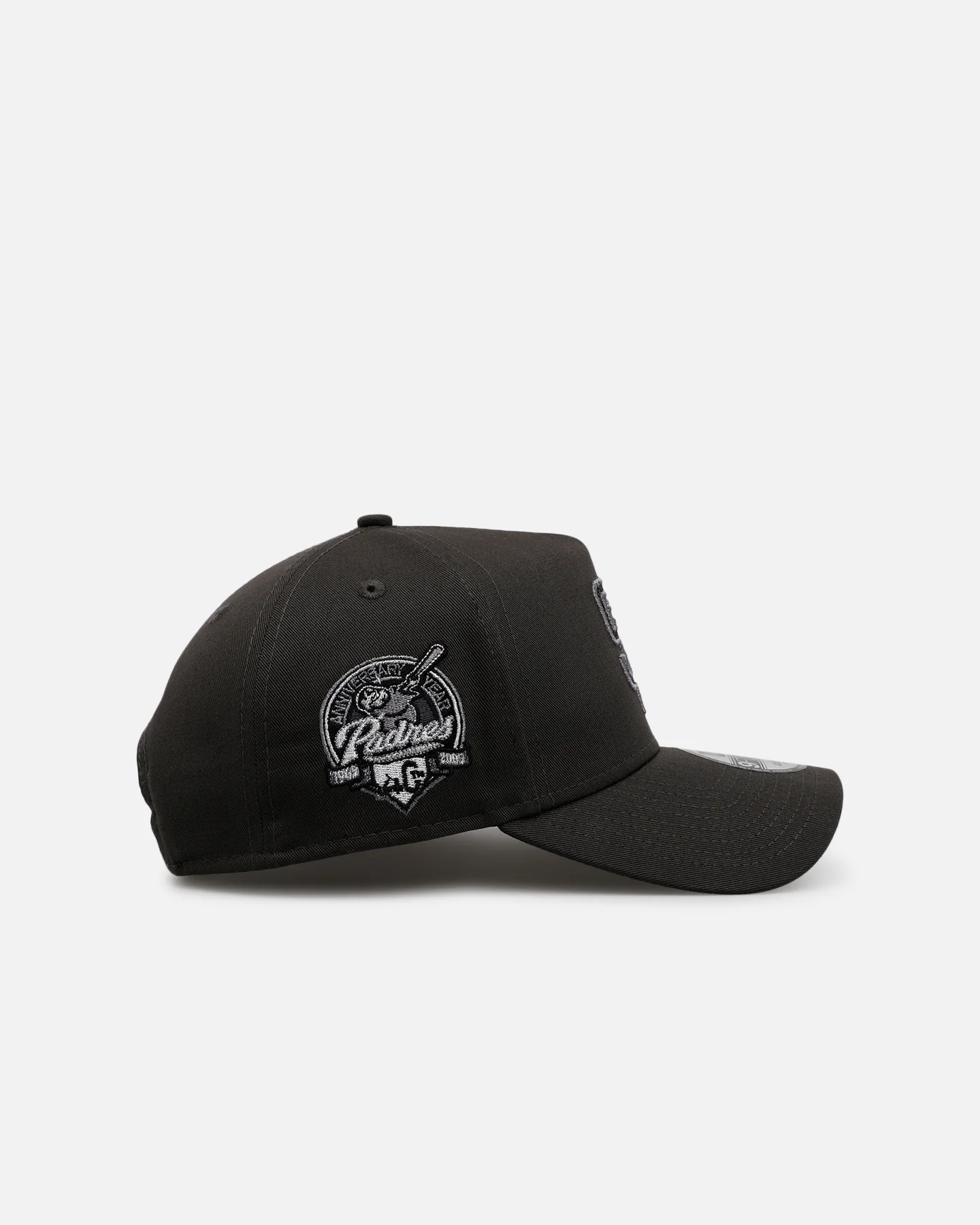 New Era San Diego Padres 'Carbon Weave' 9FORTY A-Frame Snapback Black - Image 3