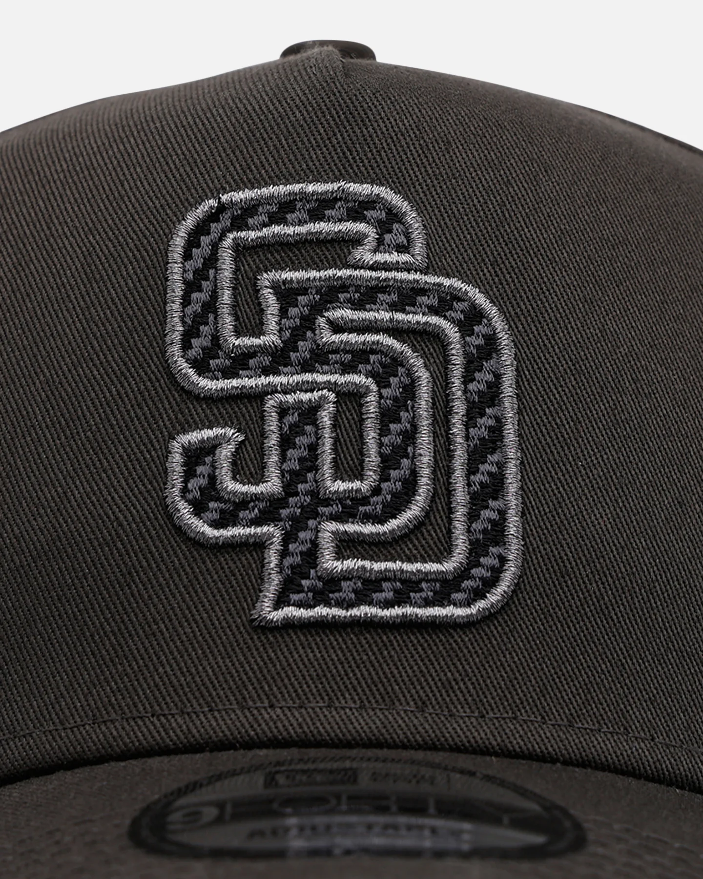 New Era San Diego Padres 'Carbon Weave' 9FORTY A-Frame Snapback Black - Image 5