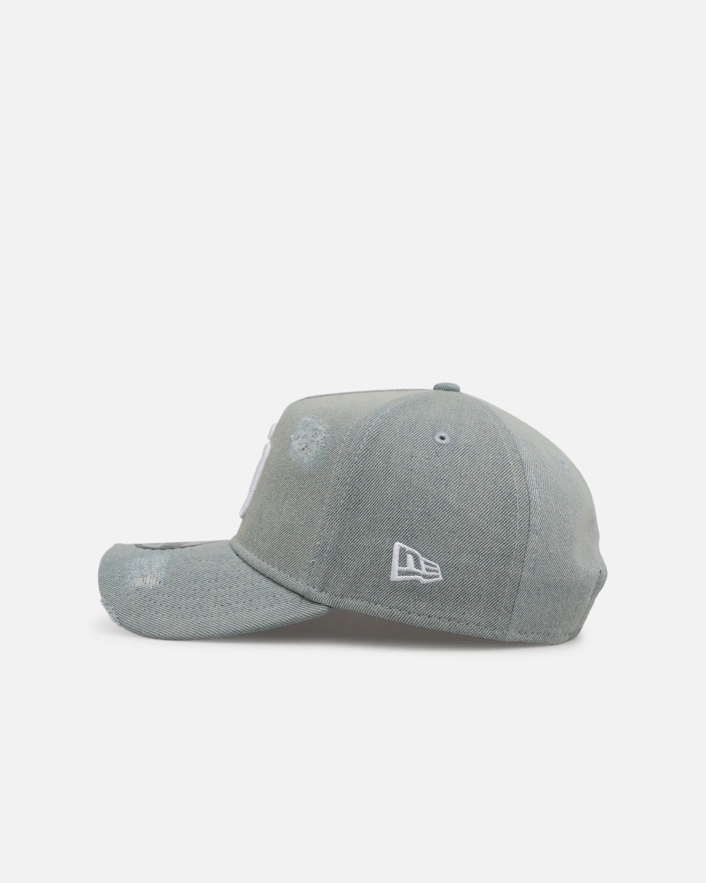 New Era San Diego Padres 'Denim' 9FORTY A-Frame Snapback Light Wash Denim - Image 4