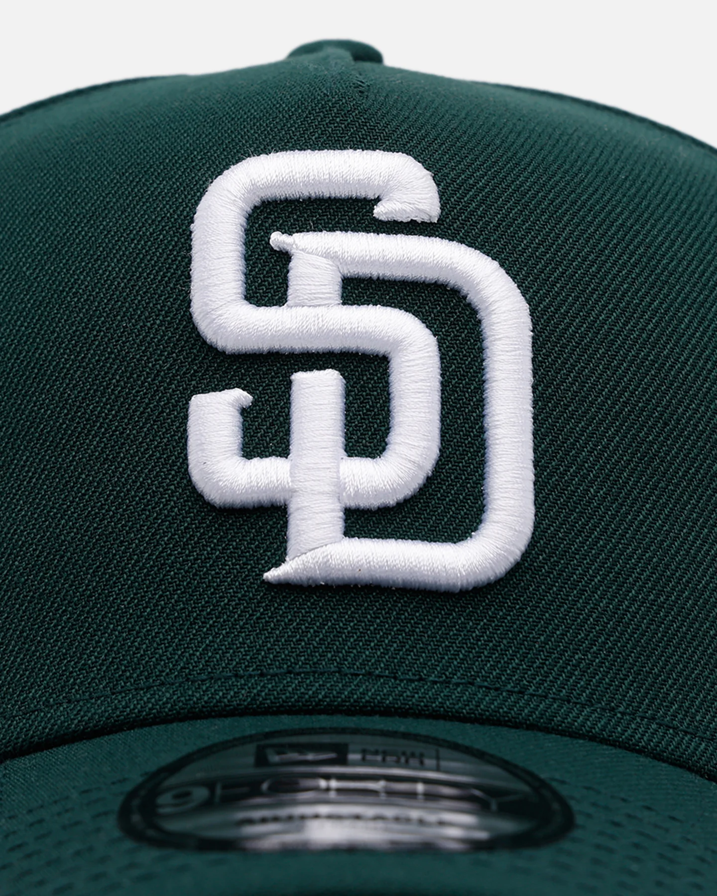 New Era San Diego Padres 'Evergreen' 9FORTY A-Frame Snapback Dark Green - Image 5