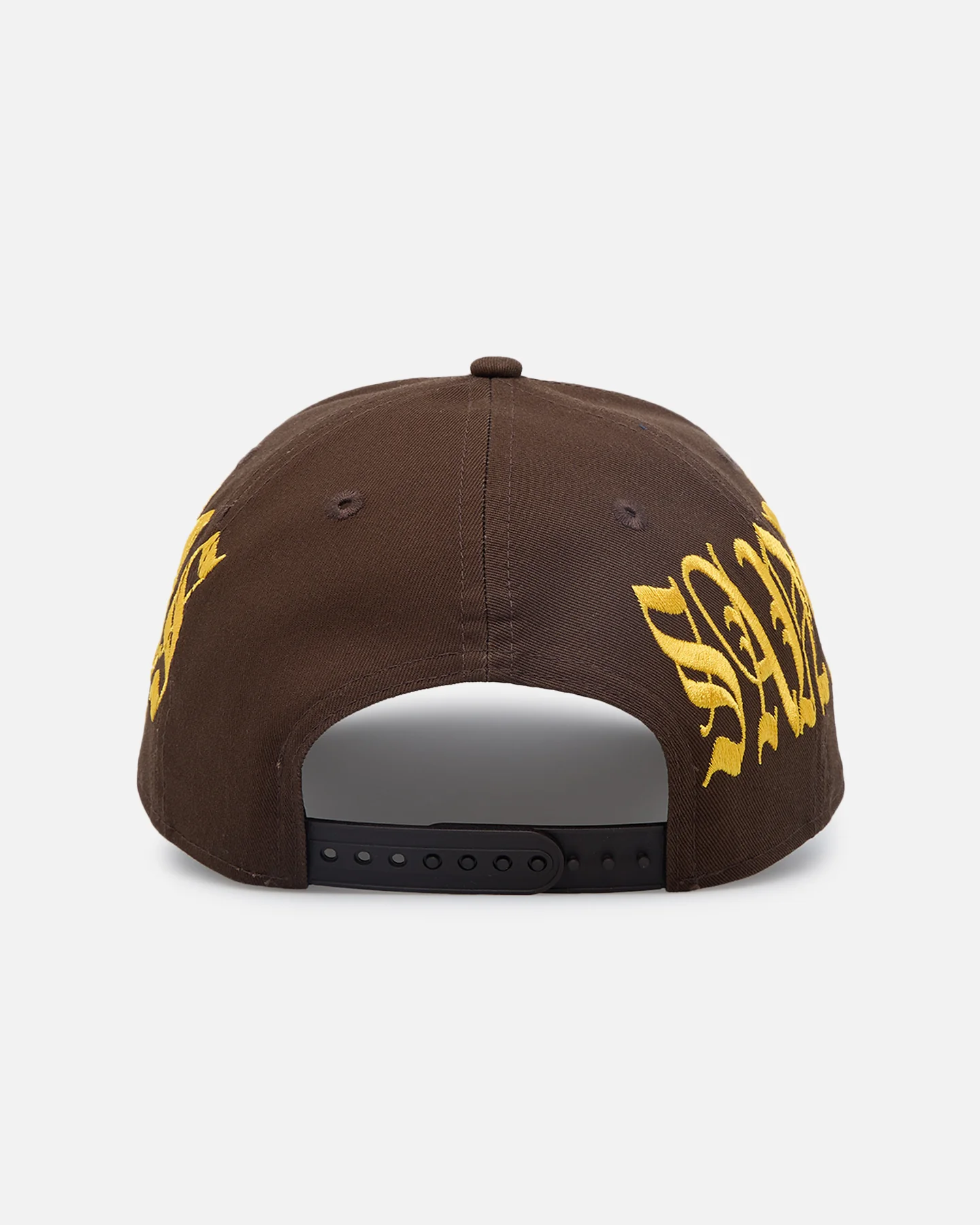 New Era San Diego Padres 'Goth Script' 9FORTY A-Frame Snapback Walnut/Gold - Image 2