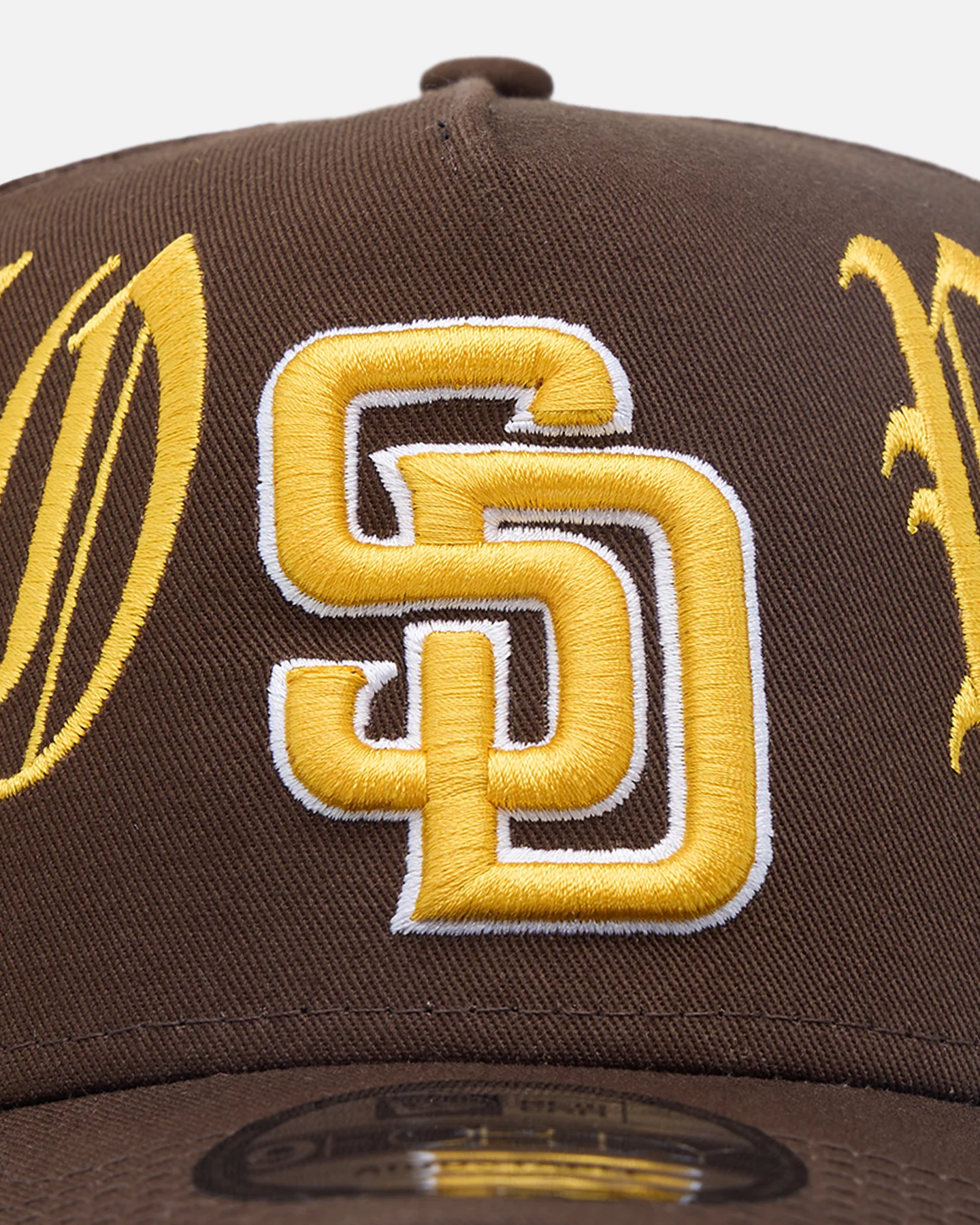 New Era San Diego Padres 'Goth Script' 9FORTY A-Frame Snapback Walnut/Gold - Image 5