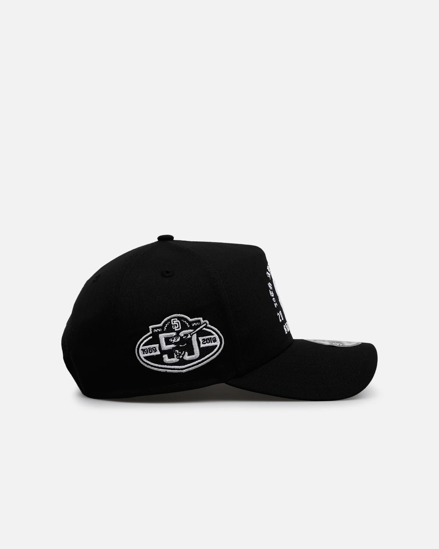 New Era San Diego Padres 'Gothic Arch 2.0' 9FORTY A-Frame Snapback Black/White - Image 3
